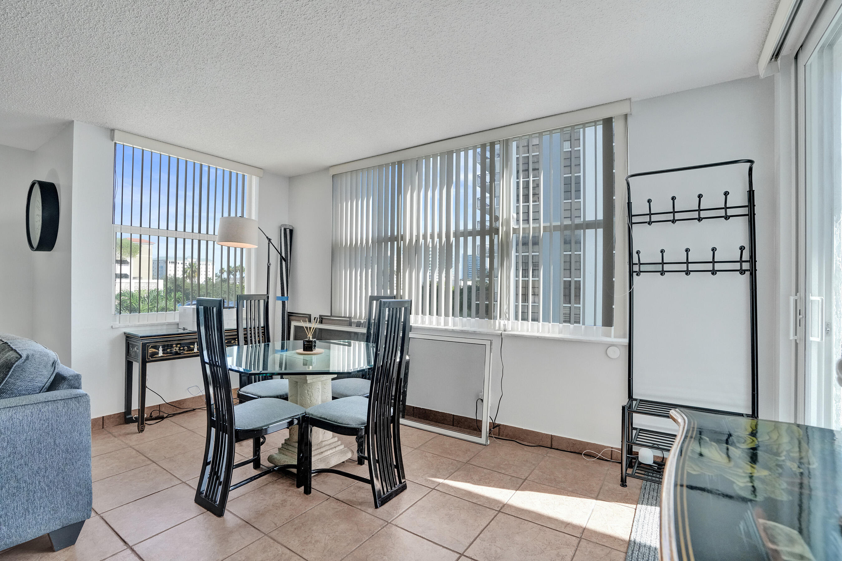 3015 N Ocean Boulevard 3d Property Photo 11