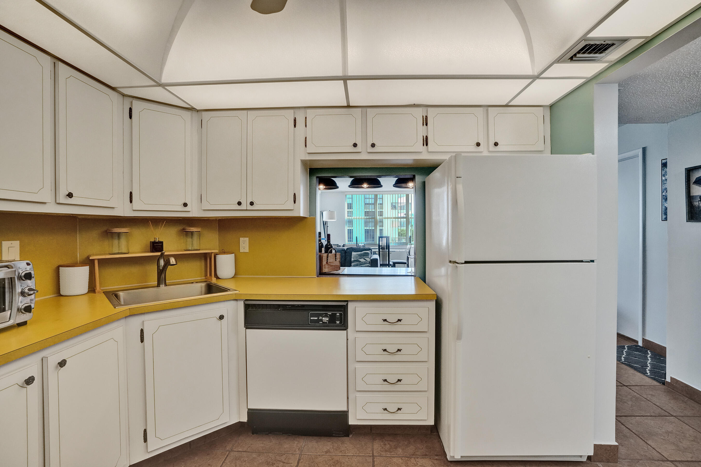 3015 N Ocean Boulevard 3d Property Photo 20