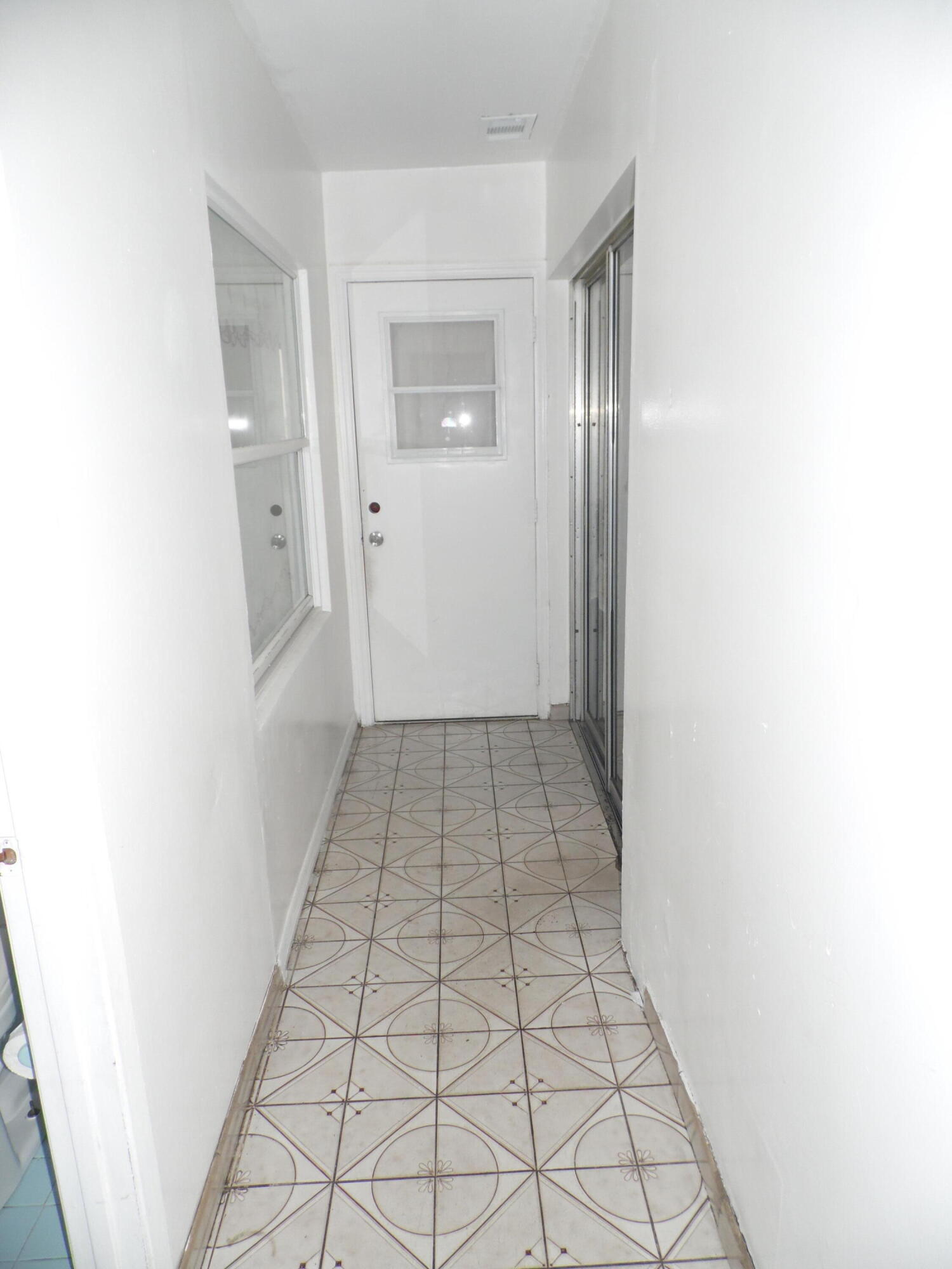 528 49th Street Property Photo 19