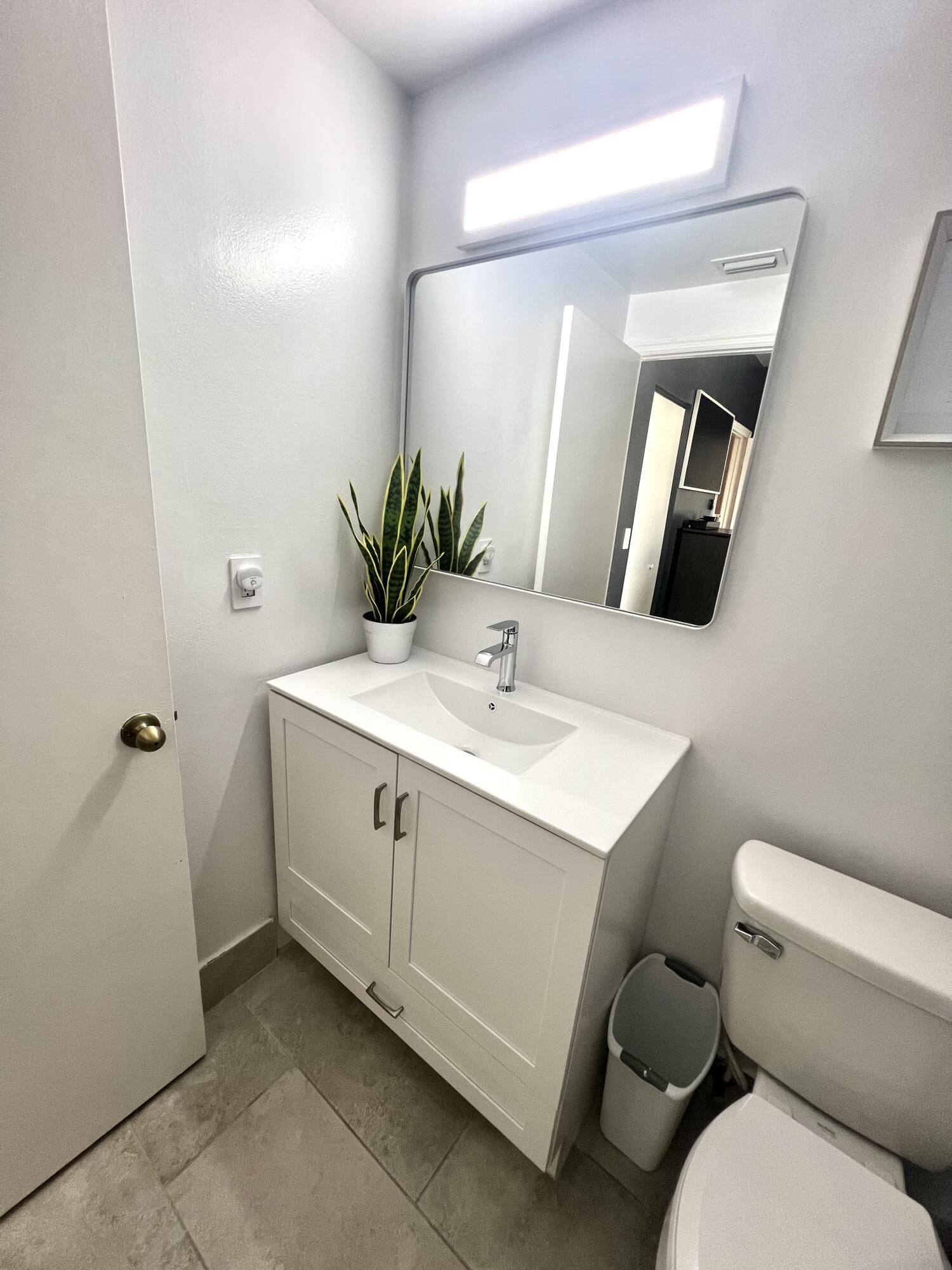 2046 Madeira Drive Property Photo 10