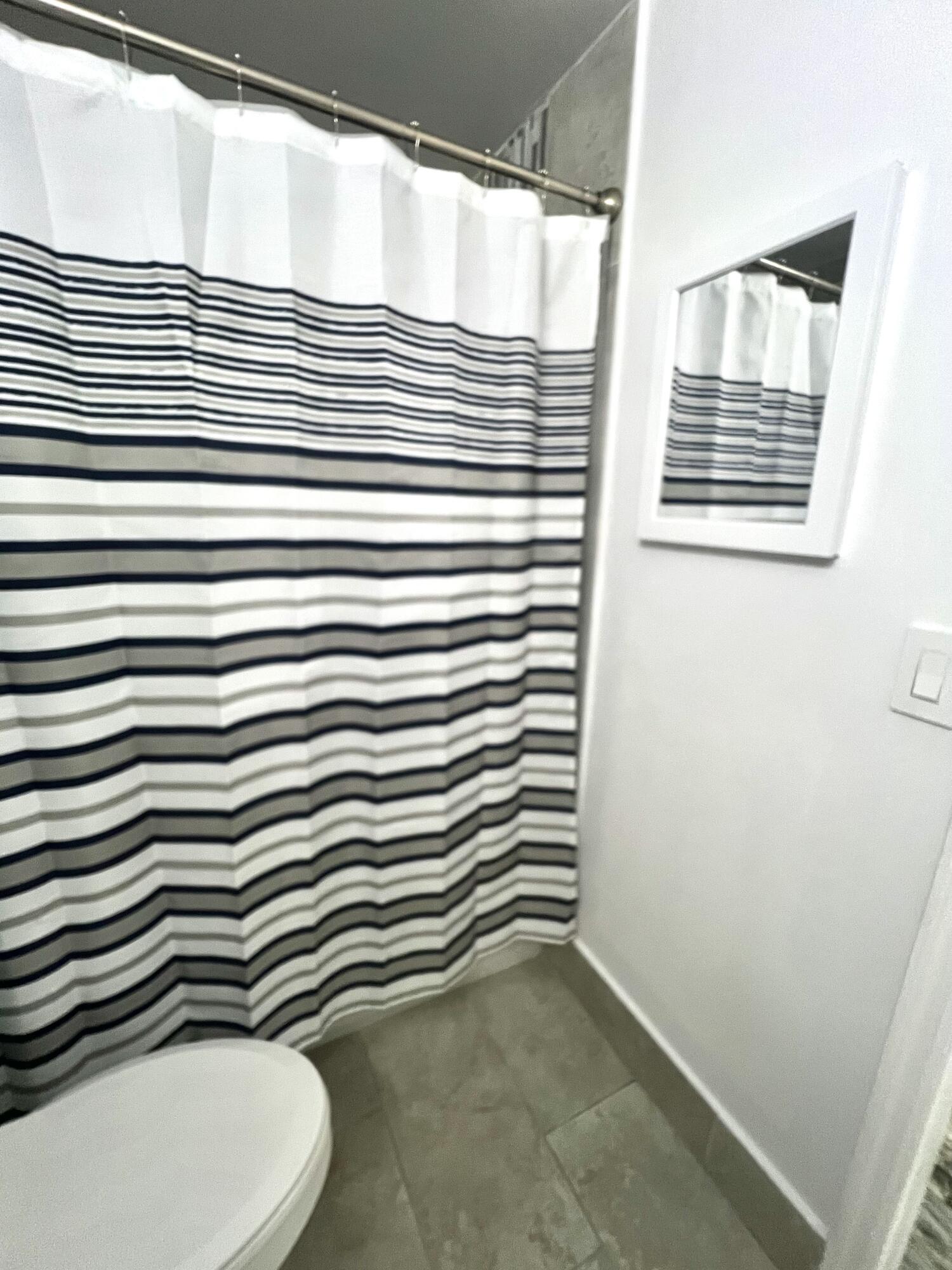 2046 Madeira Drive Property Photo 11