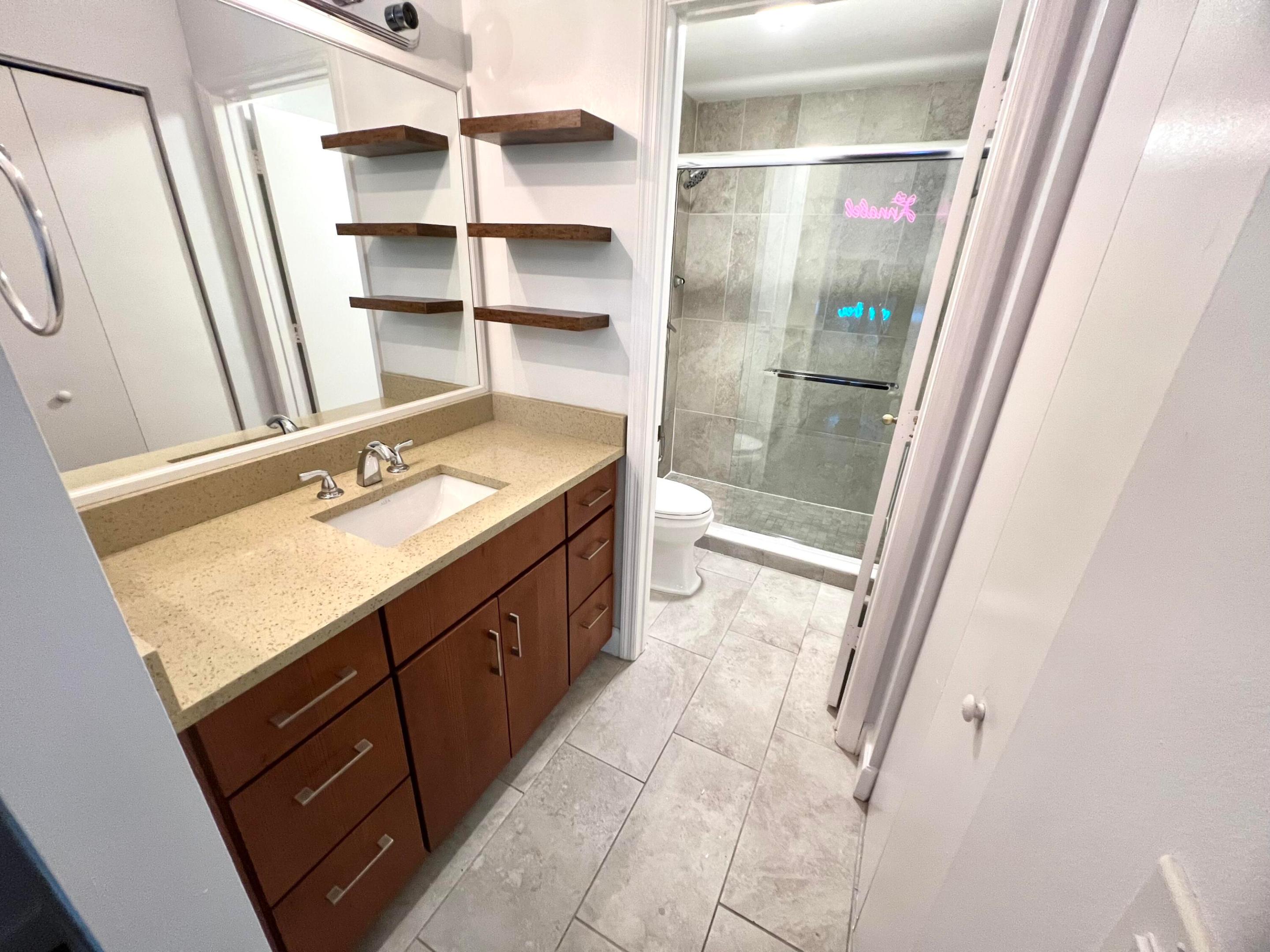 2046 Madeira Drive Property Photo 21