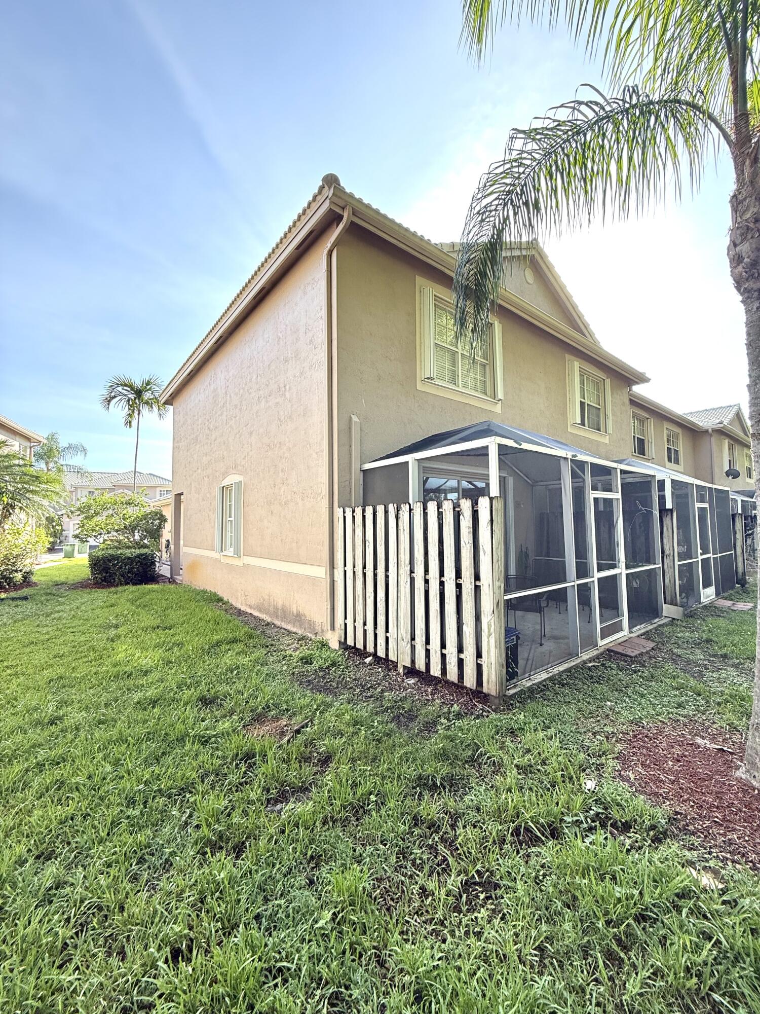 2046 Madeira Drive Property Photo 26