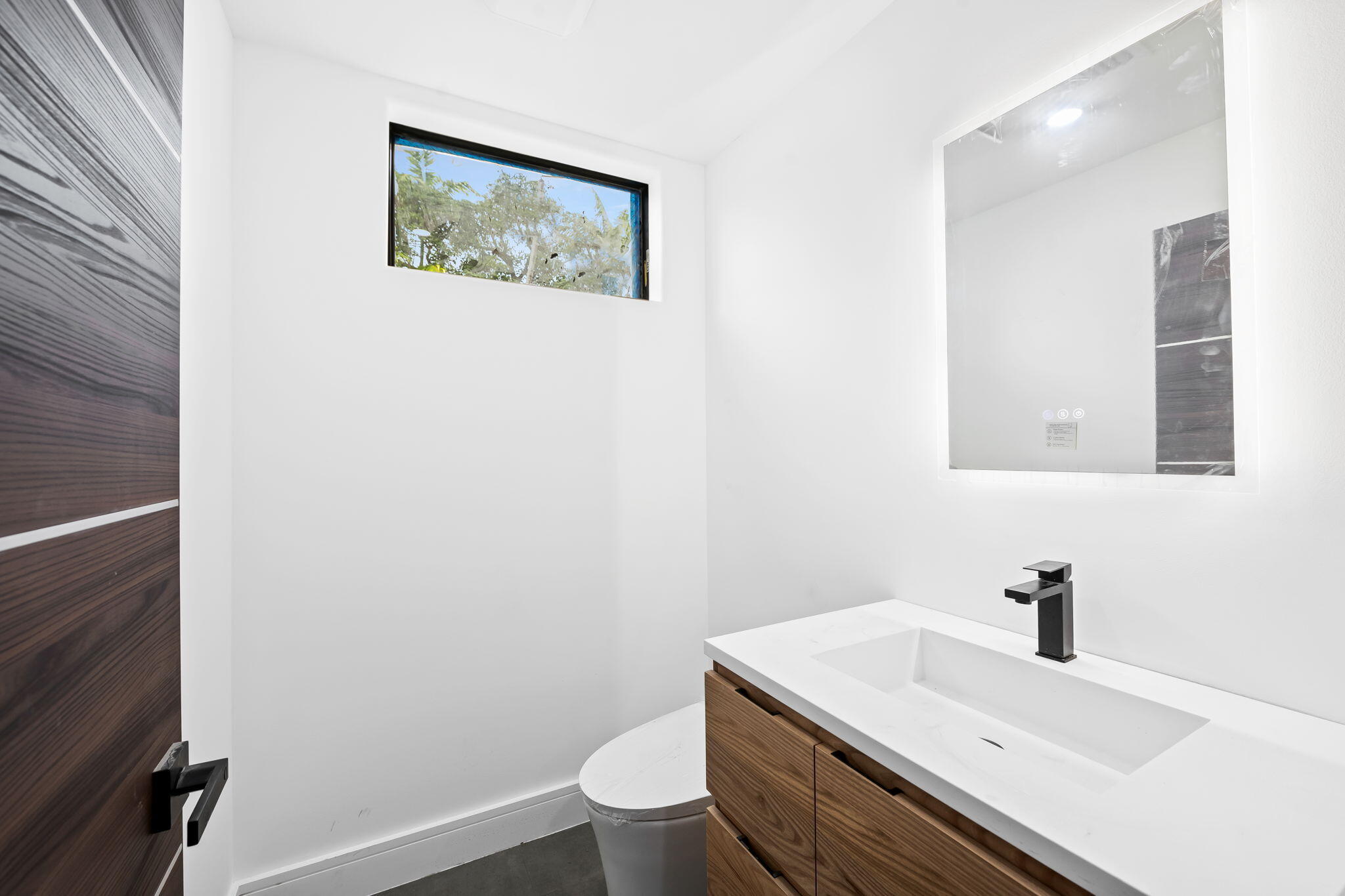323 Hendricks Isle Property Photo 23