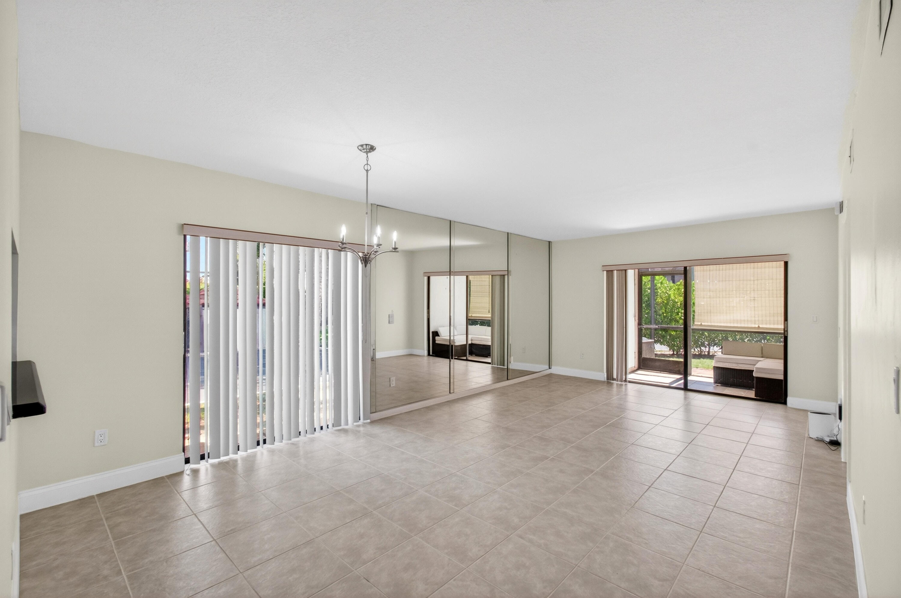 351 Club Circle 101 Property Photo 17