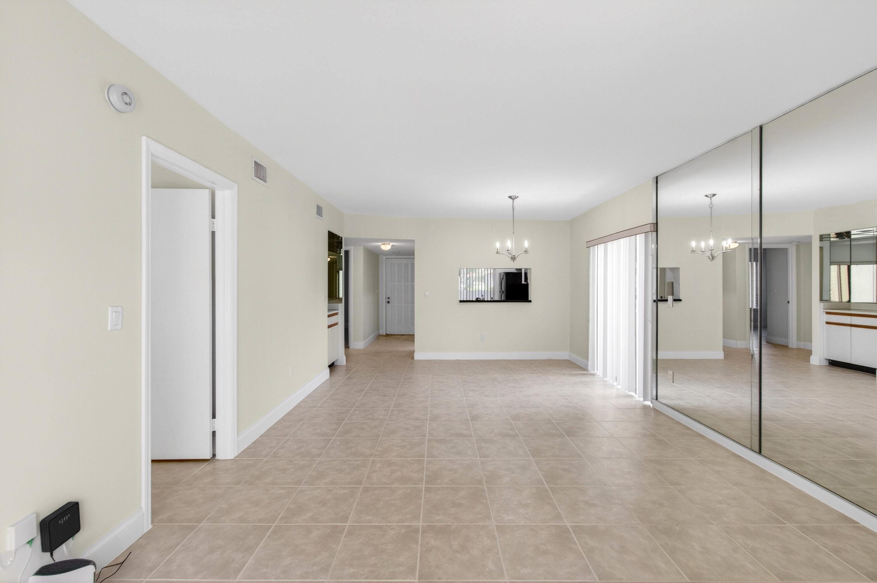 351 Club Circle 101 Property Photo 26