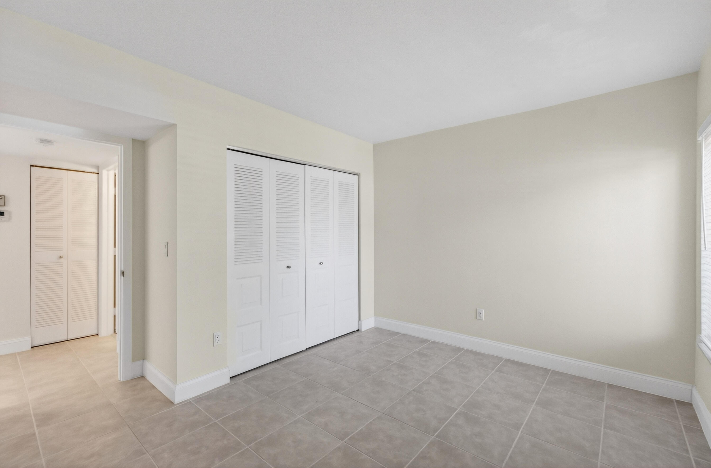 351 Club Circle 101 Property Photo 46