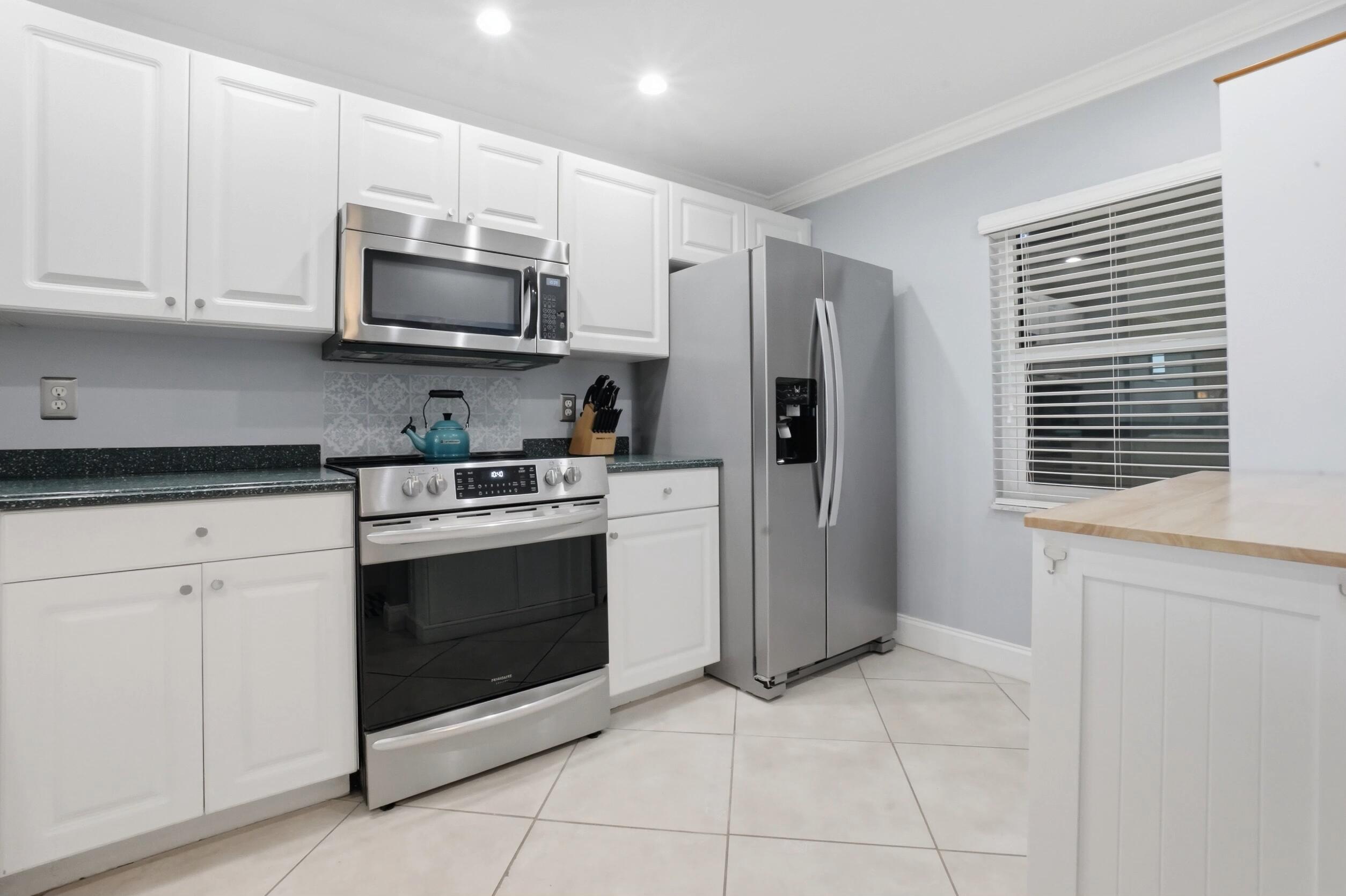 4200 N Hwy A1a 112 Property Photo 11
