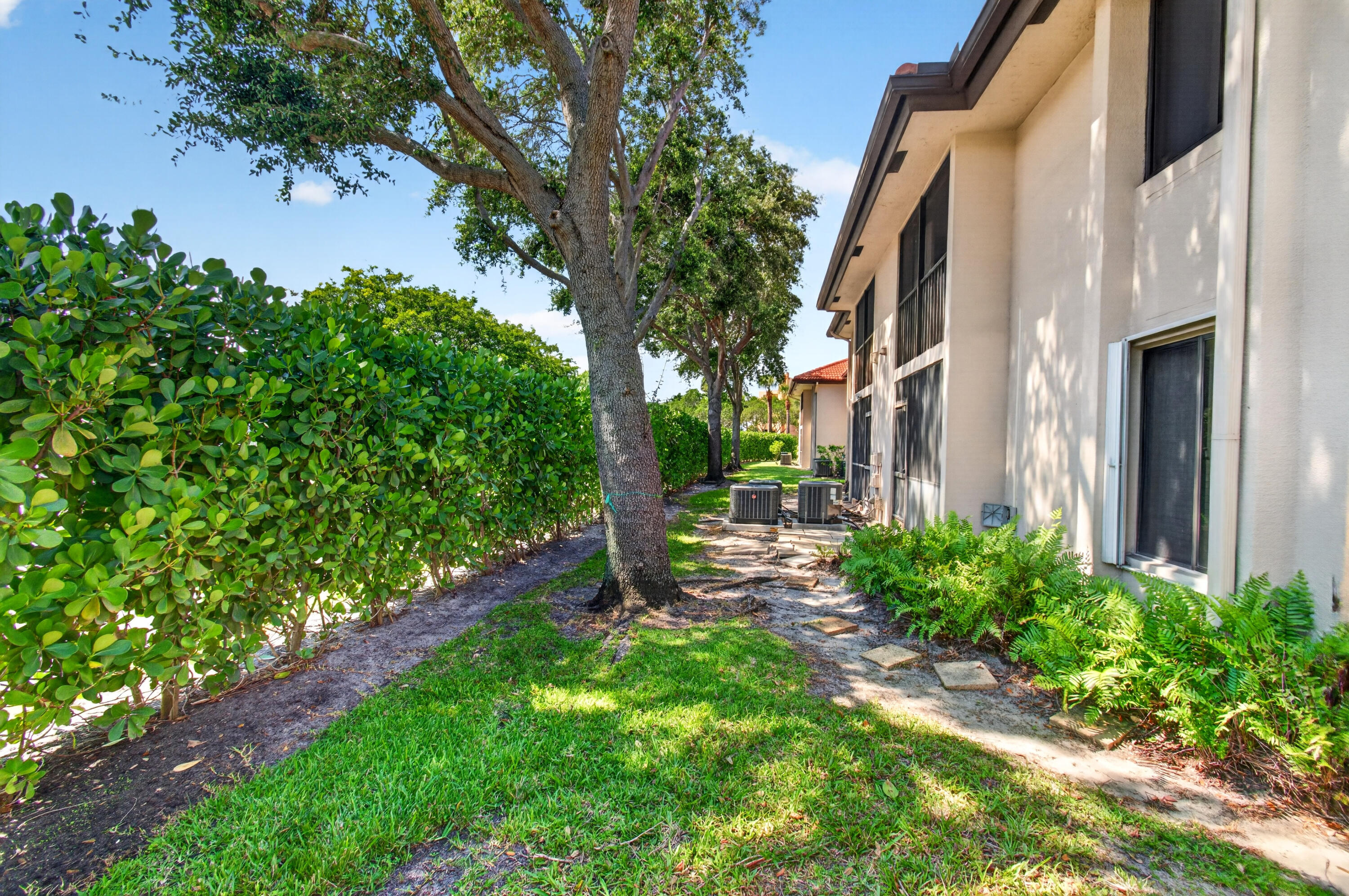351 Club Circle 101 Property Photo 57