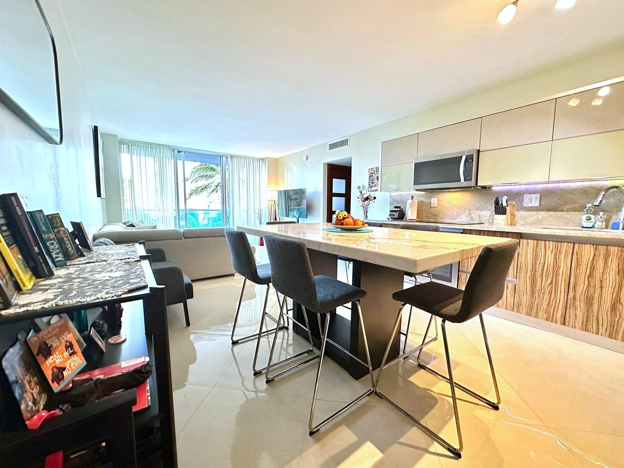 4001 S Ocean Drive 3h