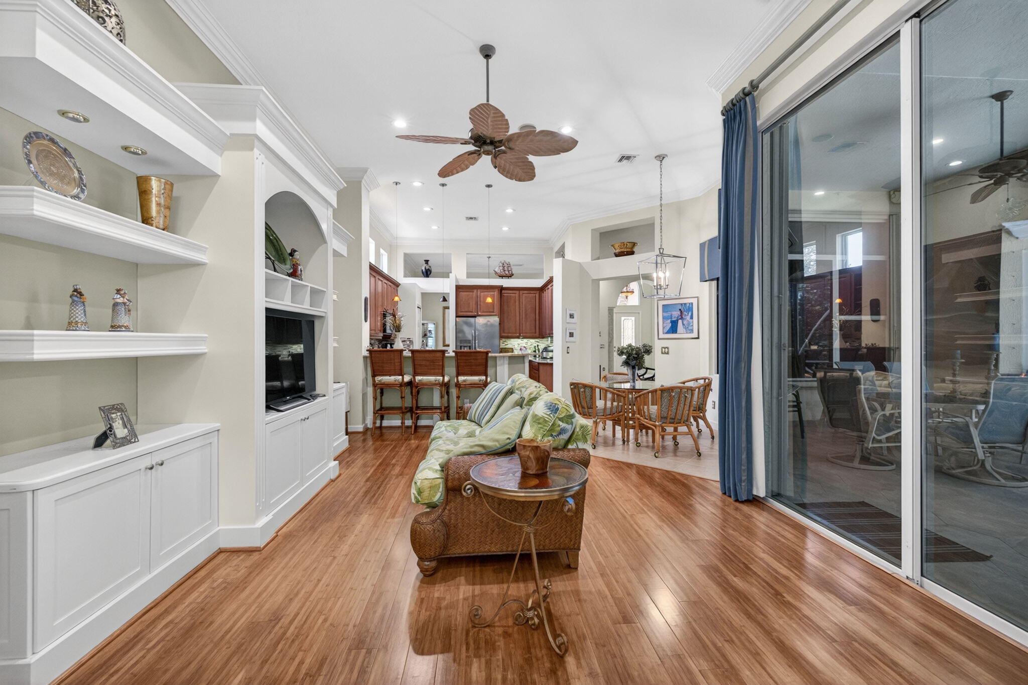 8949 Champions Way Property Photo 19
