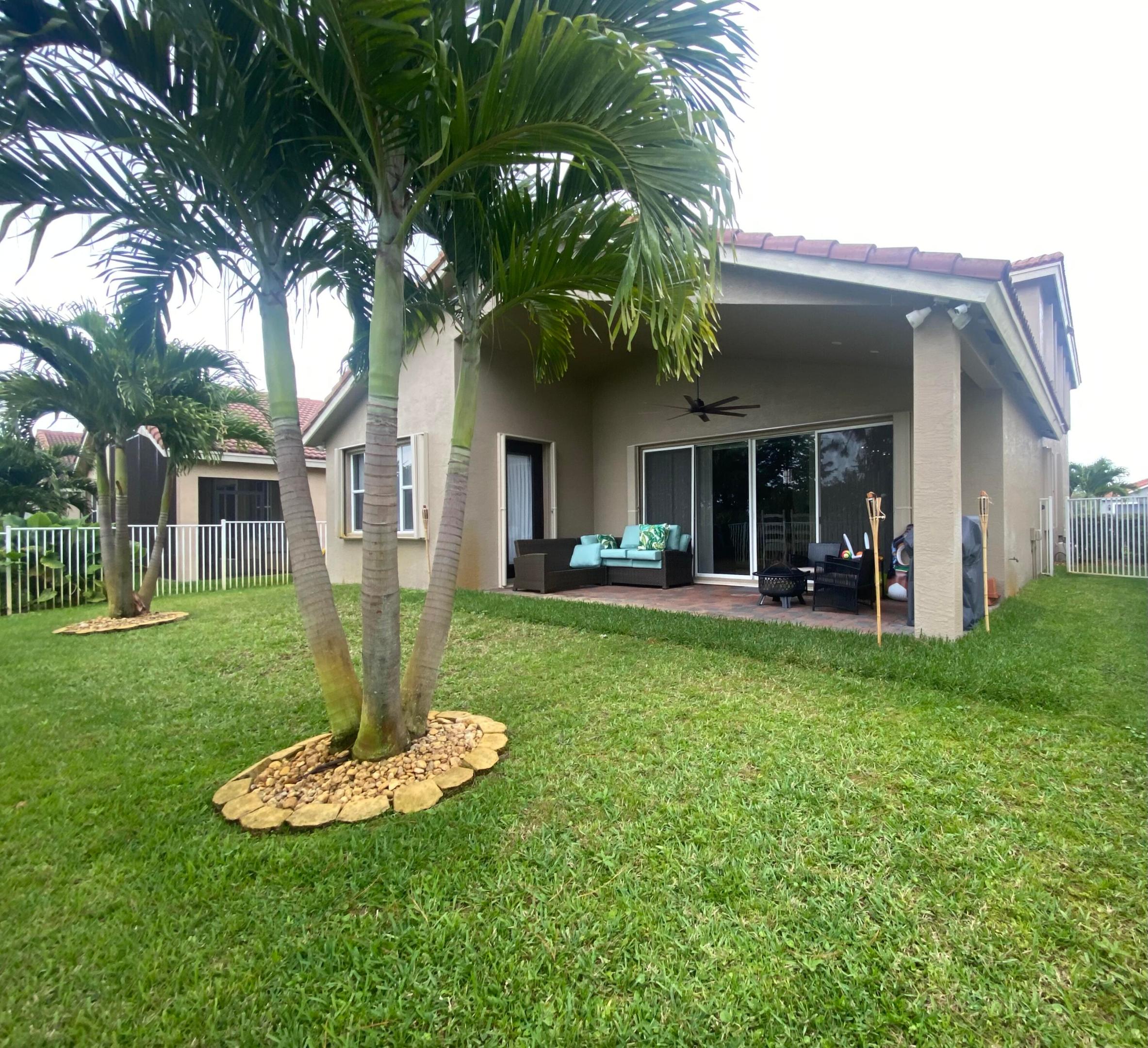 2202 Sw Newport Isles Boulevard Property Photo 25