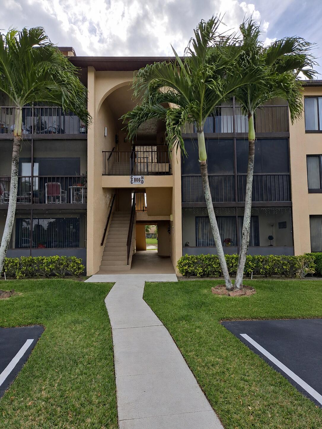 806 Sky Pine Way D2 Property Photo 1