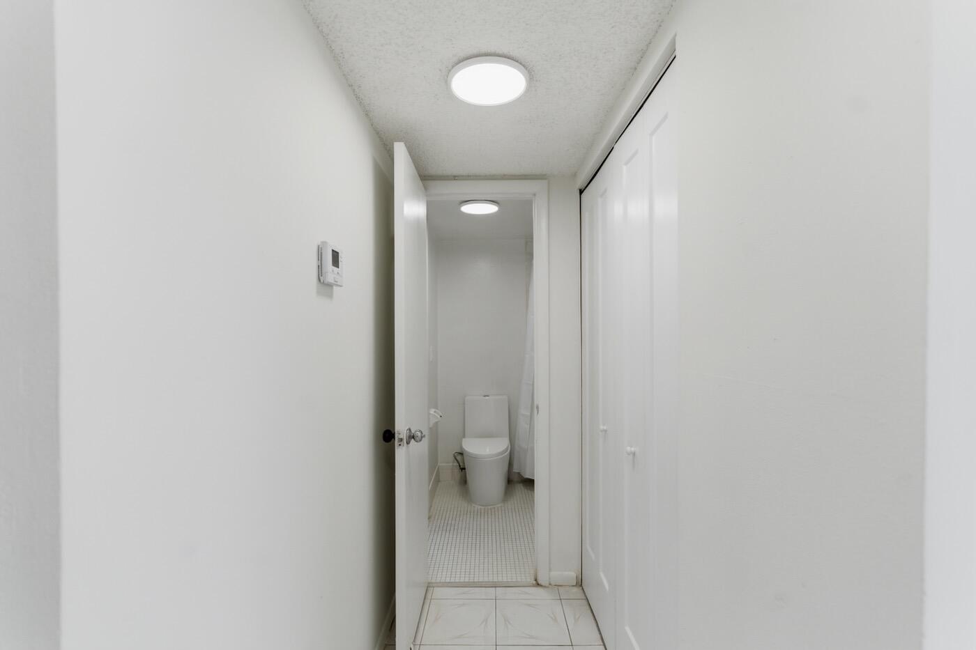 6020 Nw 64th Avenue 208 Property Photo 9