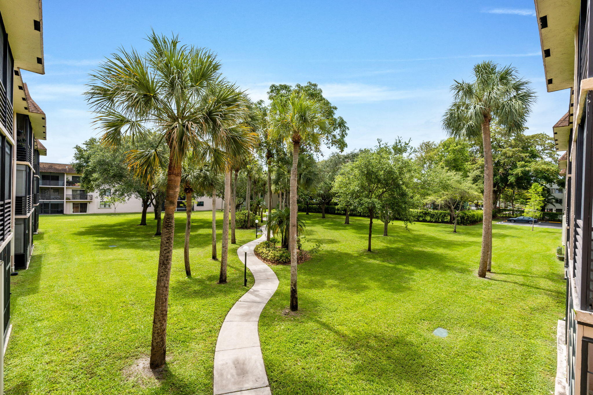 6095 N Sabal Palm Boulevard 207 Property Photo 25