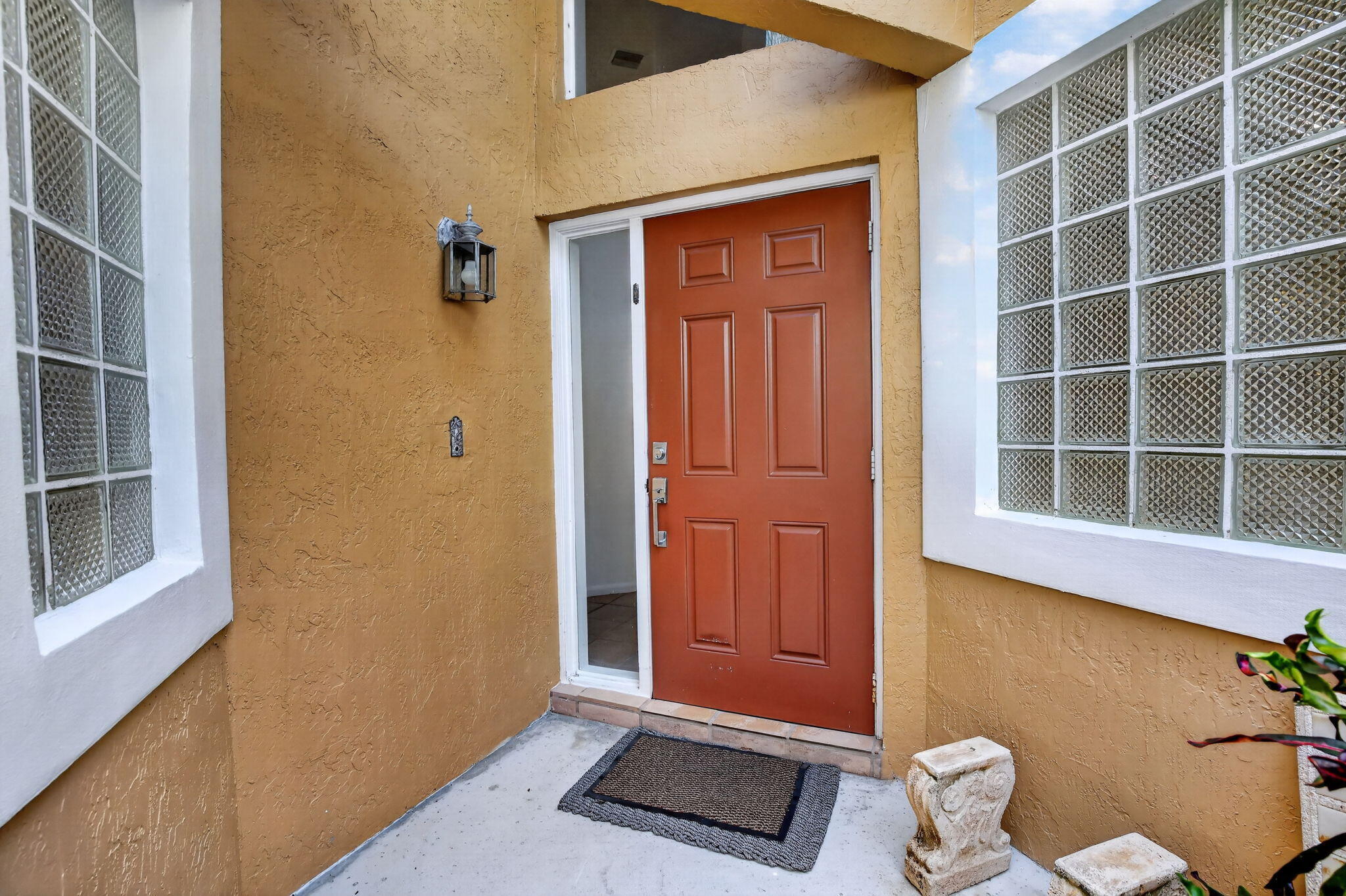 10124 Nw 4th Street Property Photo 6