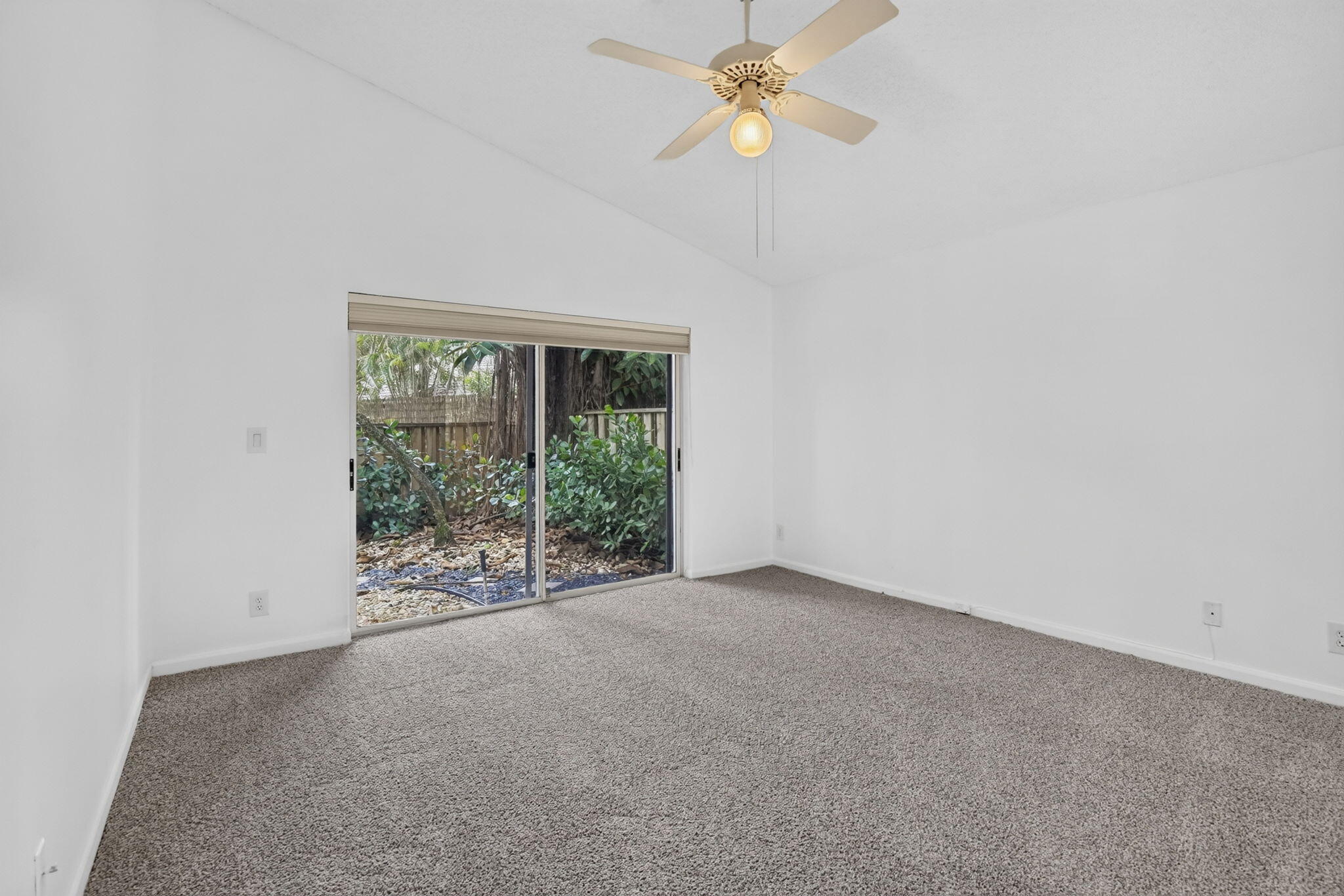 10124 Nw 4th Street Property Photo 22