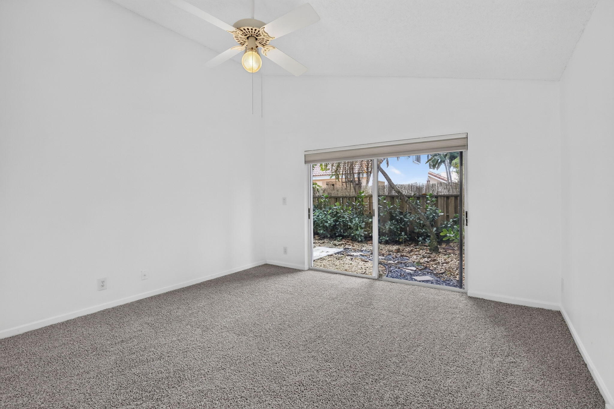 10124 Nw 4th Street Property Photo 26