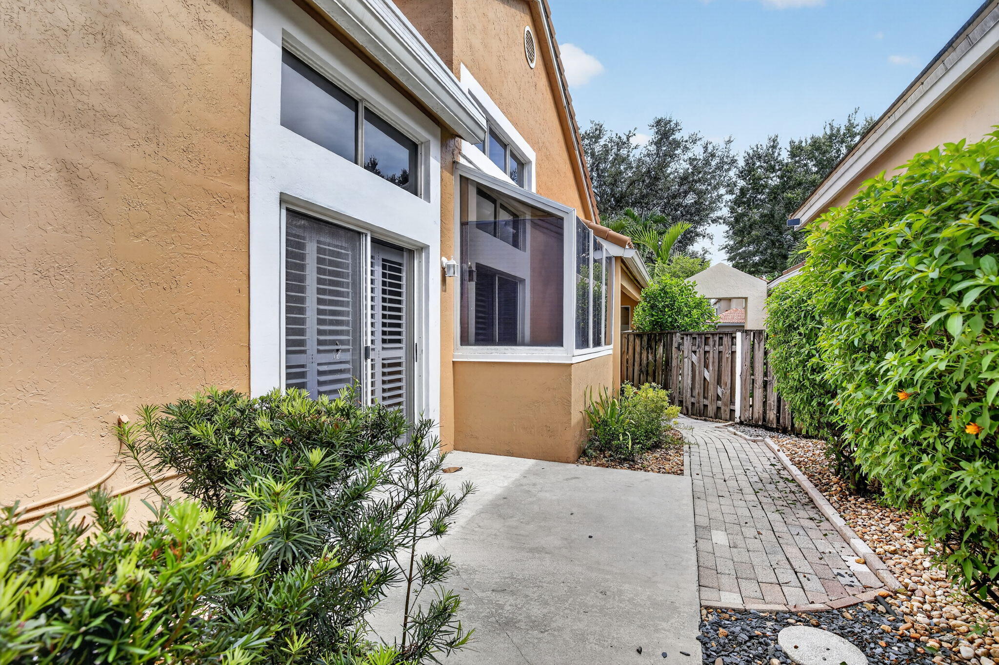 10124 Nw 4th Street Property Photo 42