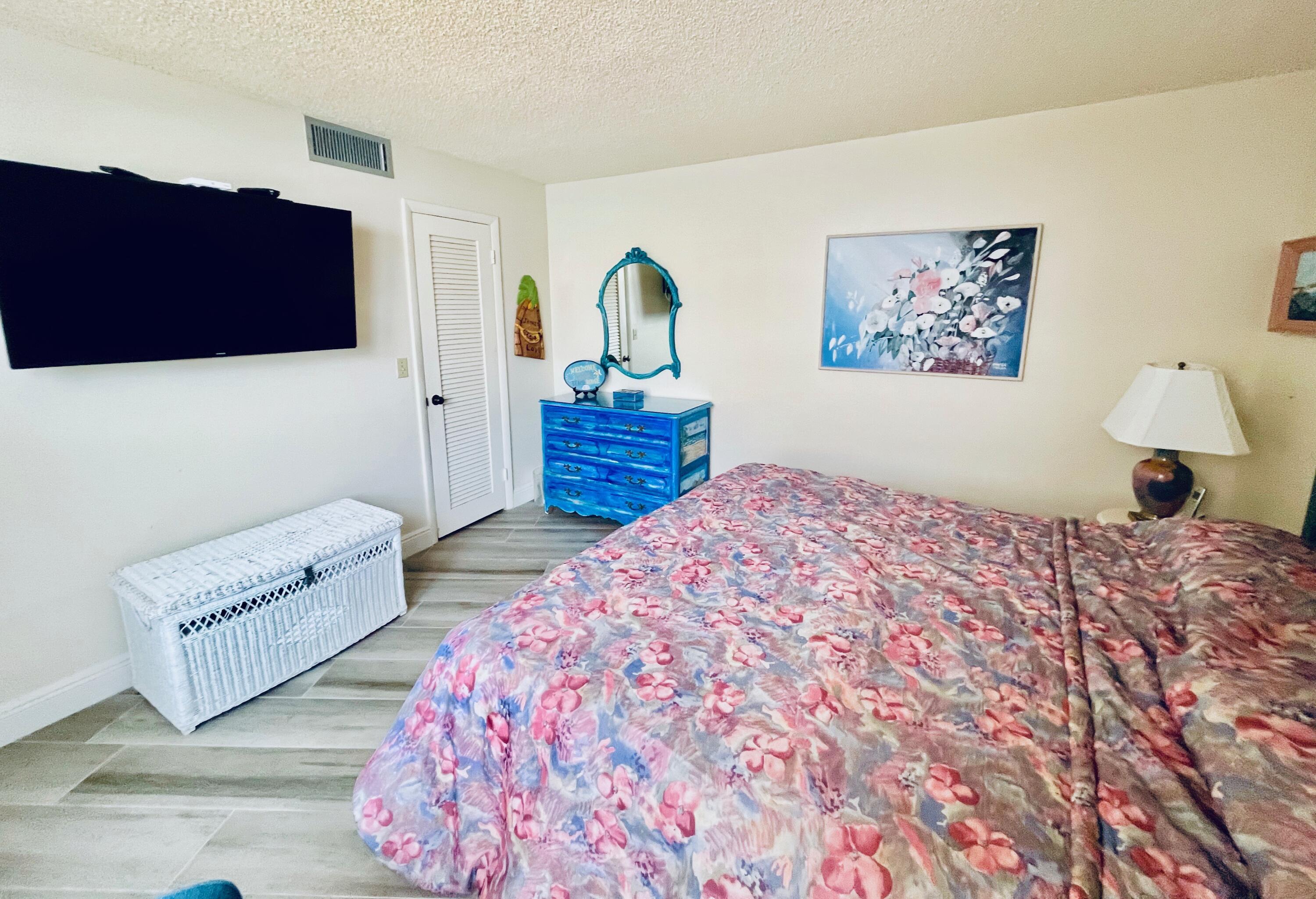 2800 N Ocean Drive A-16d Property Photo 20