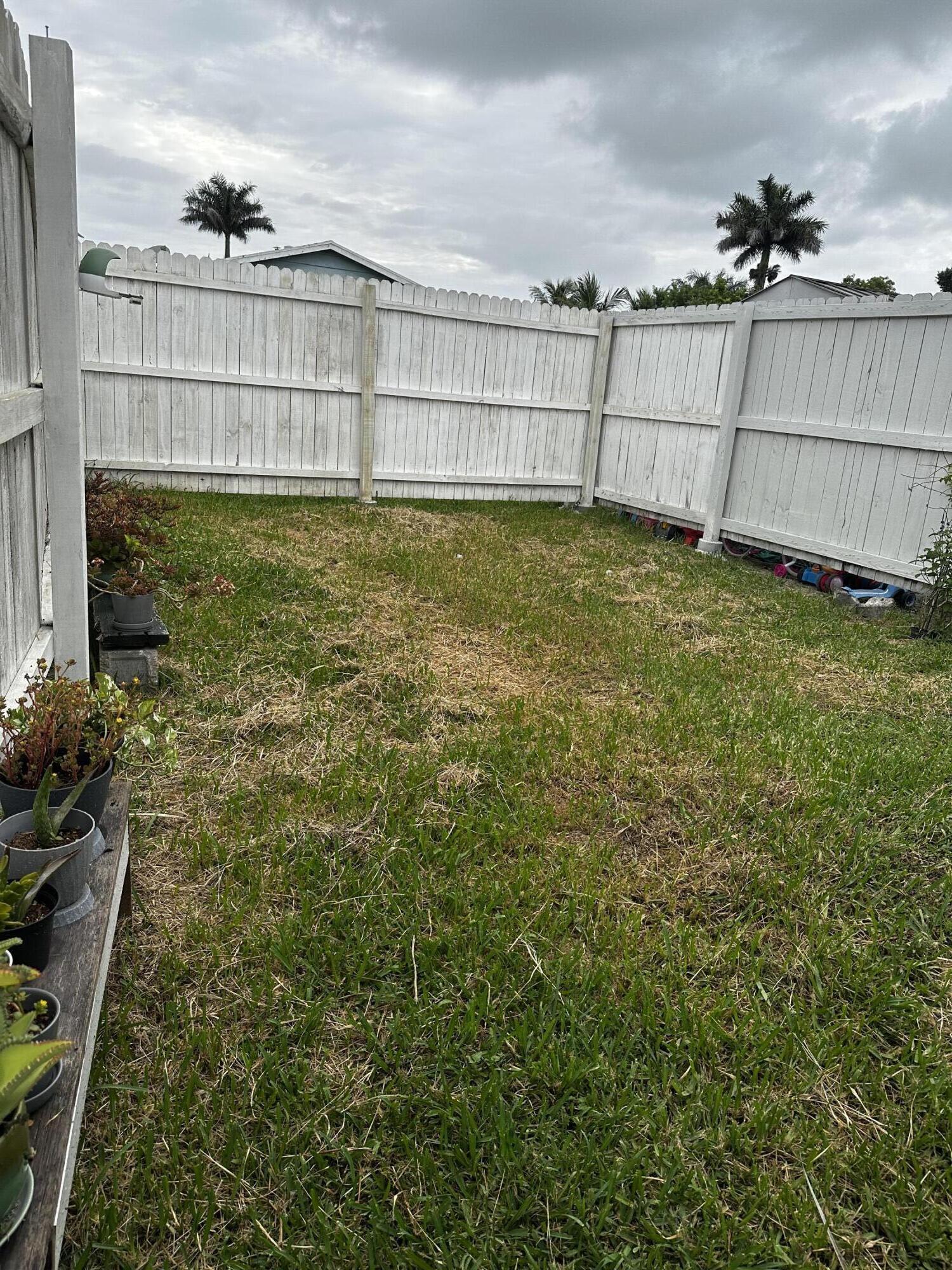 566 Se 7th Drive Property Photo 12