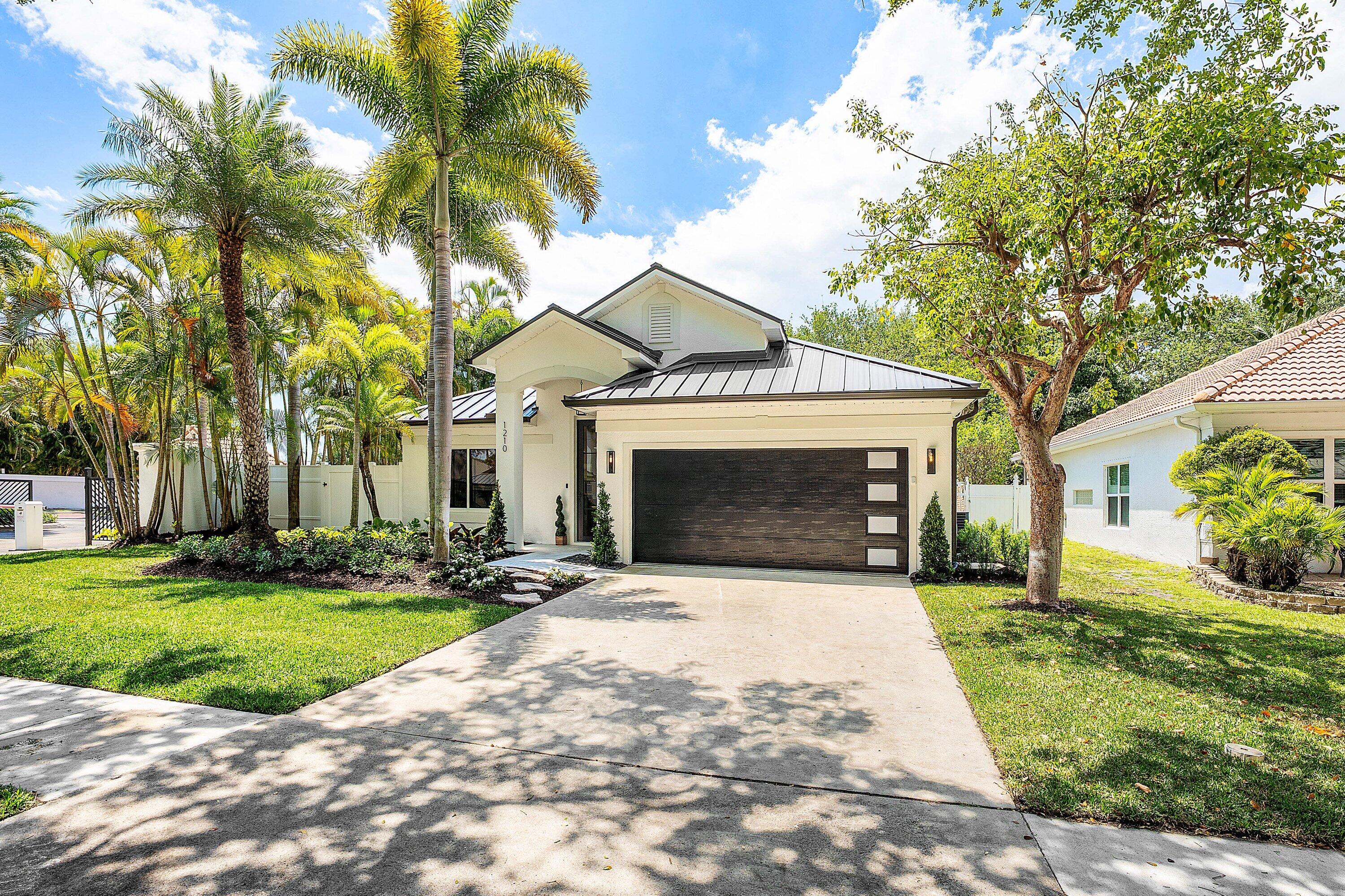 1210 Delray Lakes Drive Property Photo 15