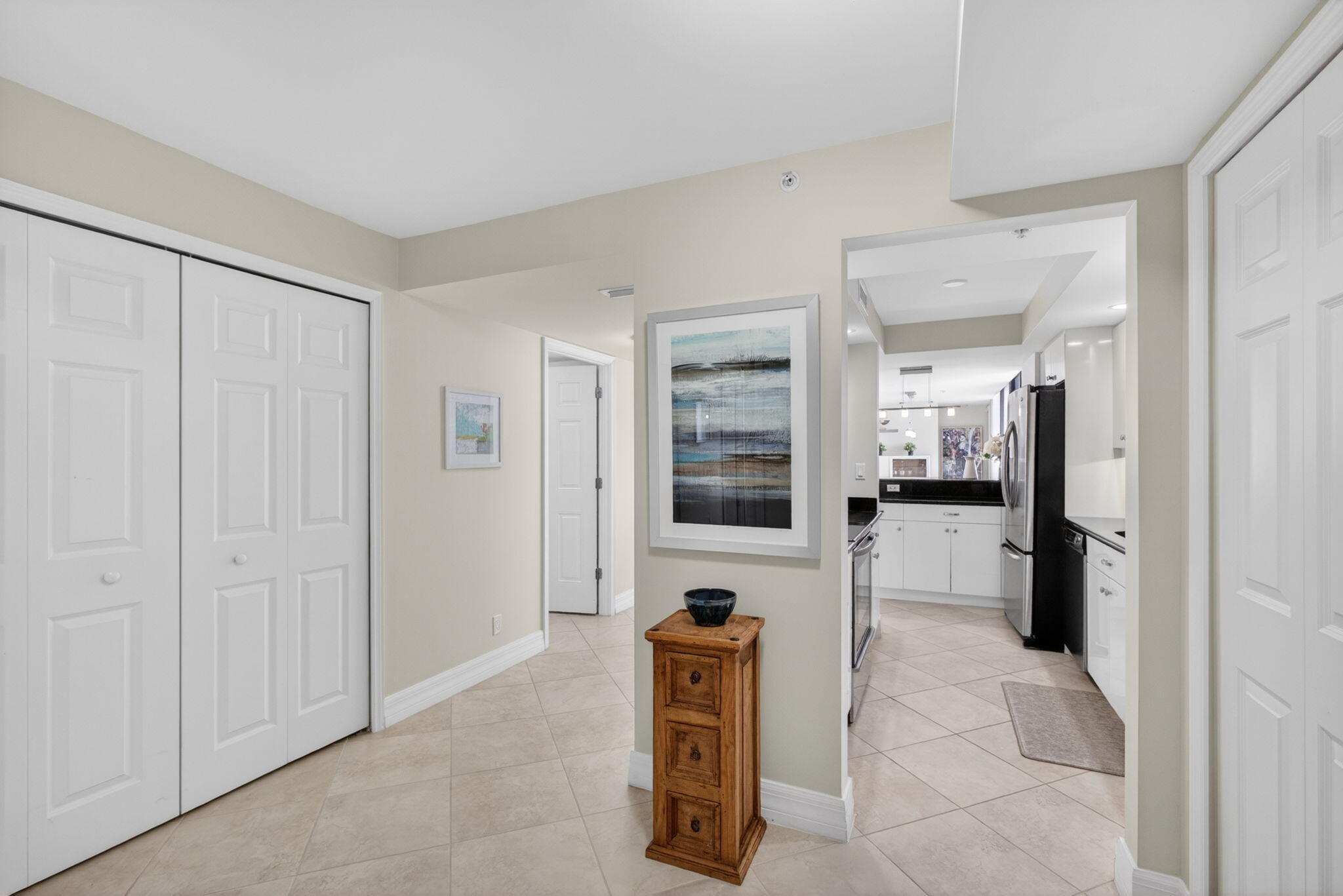 3000 N Ocean Avenue Property Photo 6