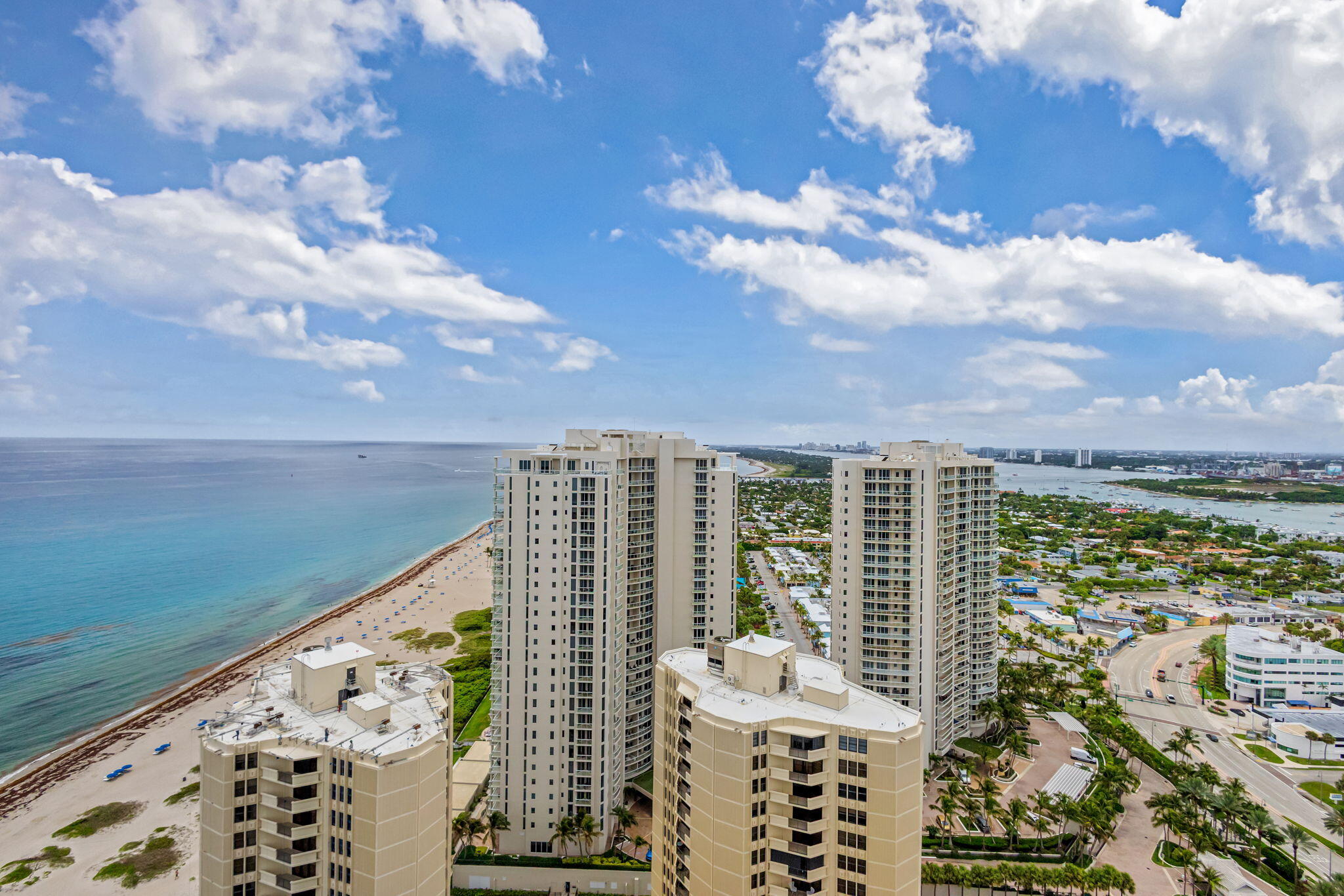 3000 N Ocean Avenue Property Photo 37