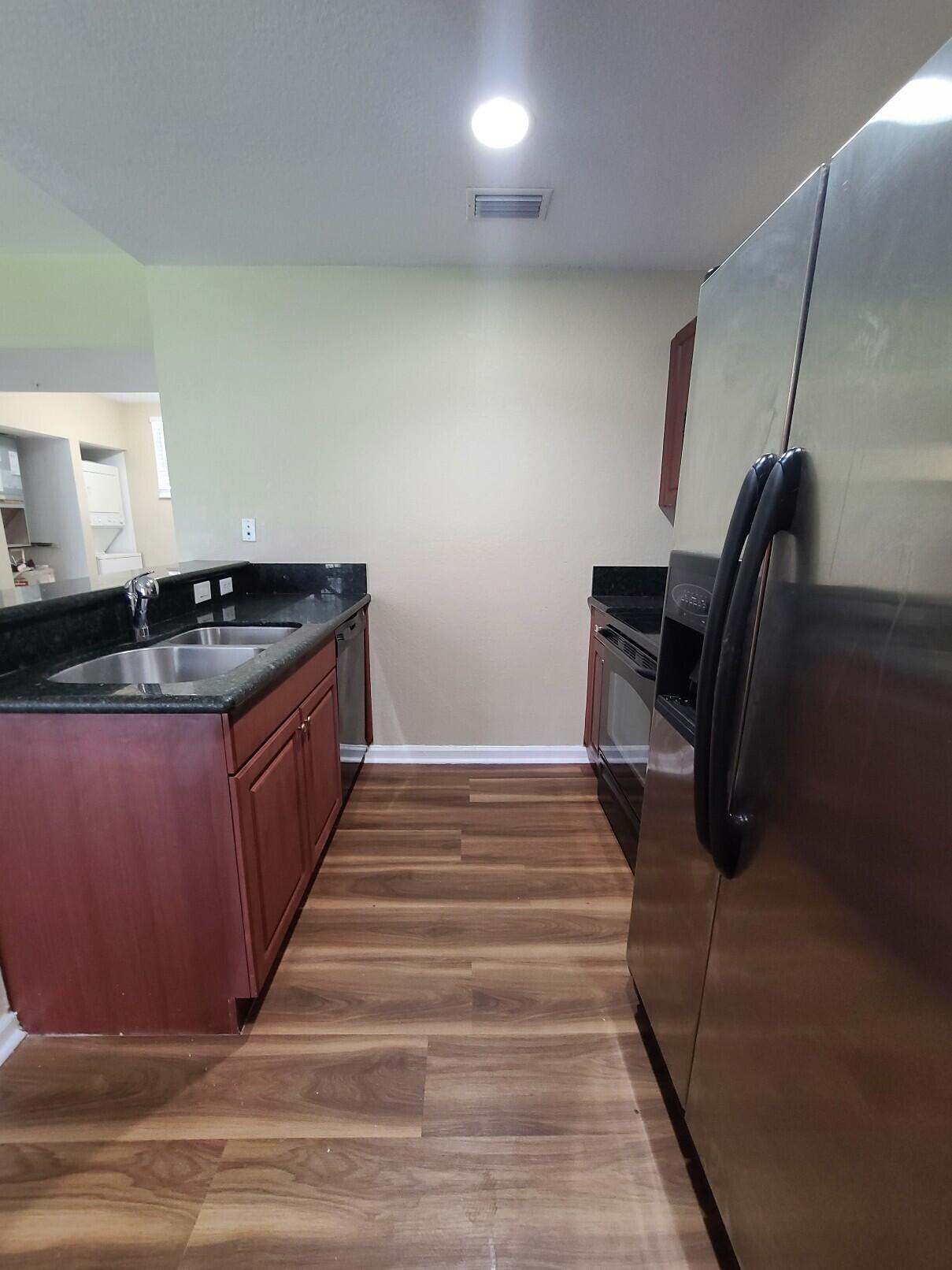1955 Freeport Drive Property Photo 6