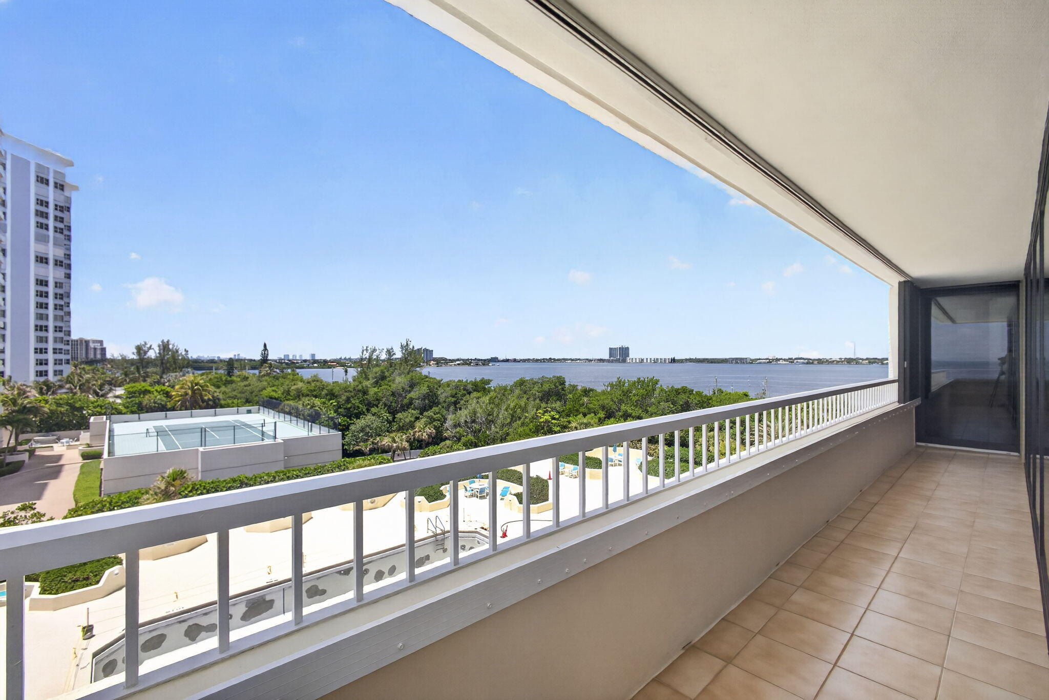 5280 N Ocean Drive 3a Property Photo 35