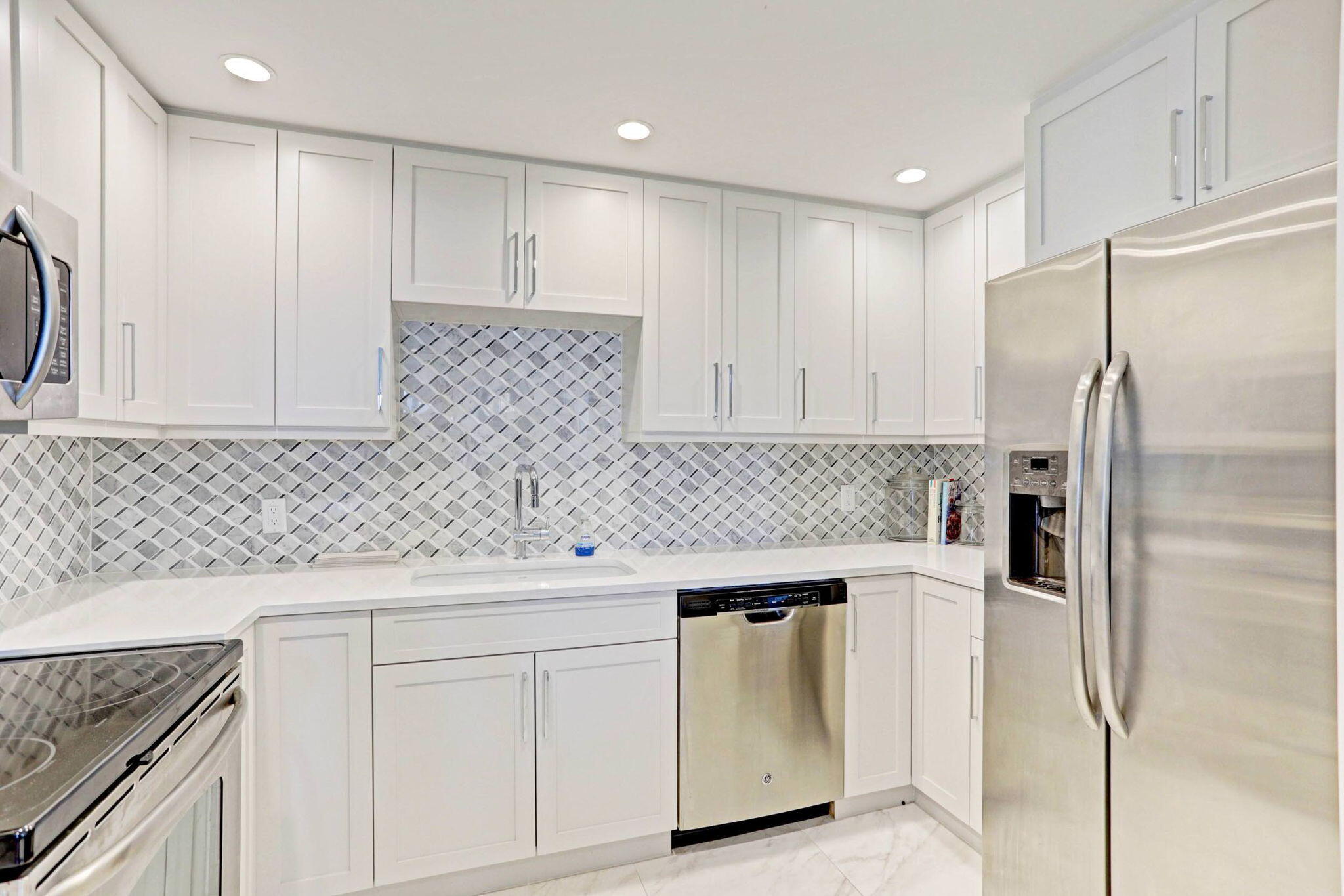 5280 N Ocean Drive 3a Property Photo 68