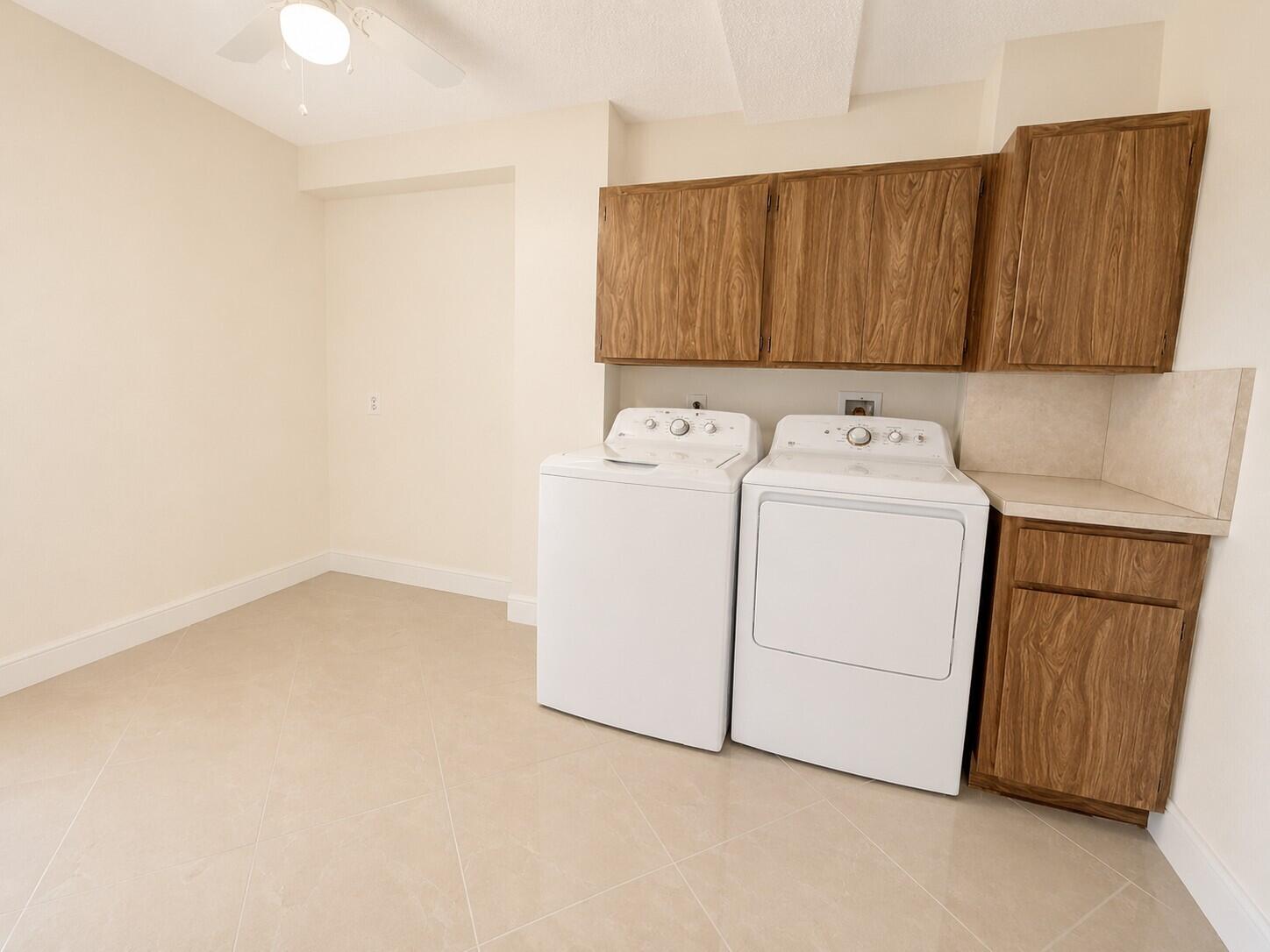 3516 Whitehall Drive 105 Property Photo 15
