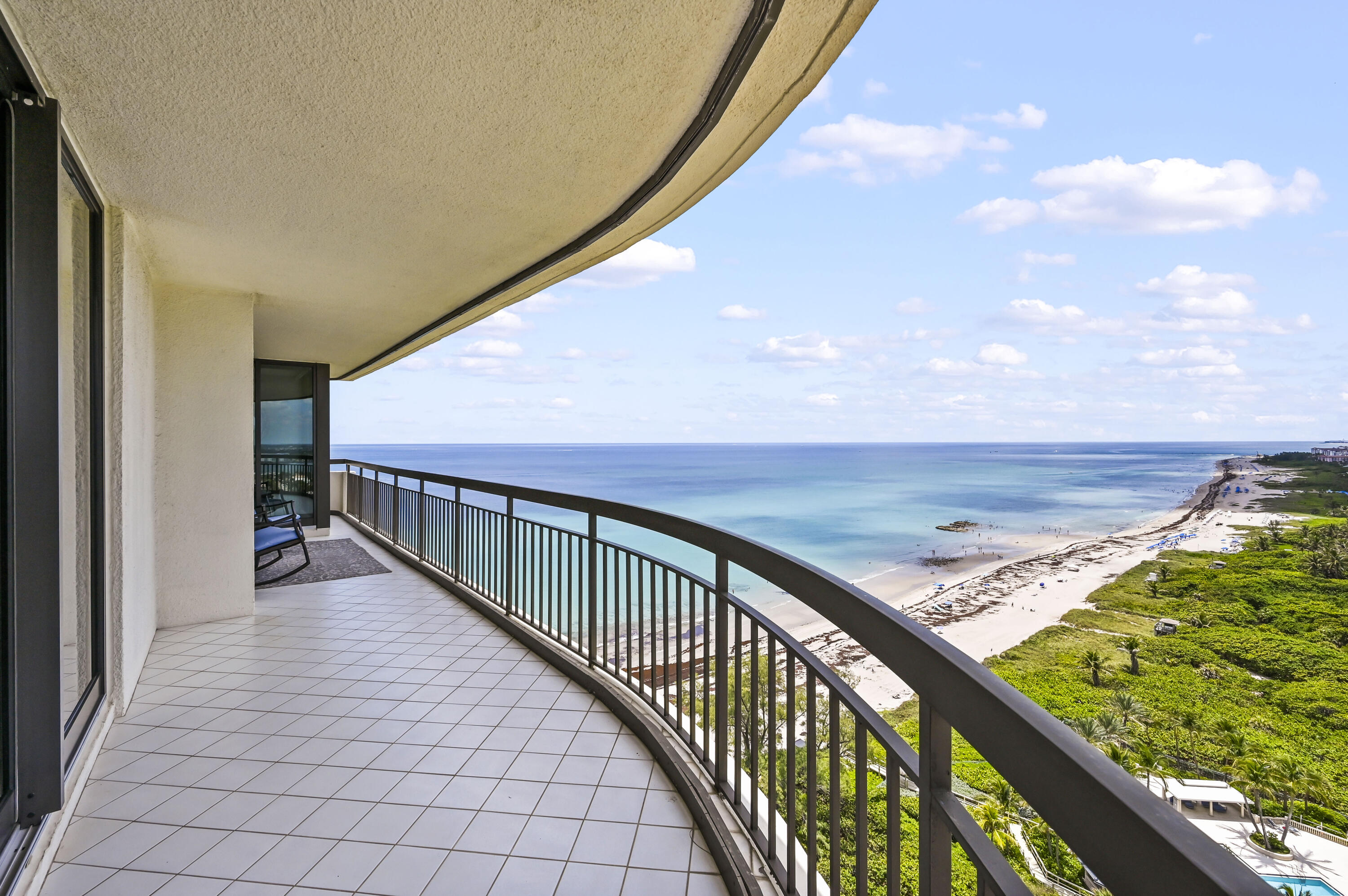 4000 N Ocean Drive 2004 Property Photo 40
