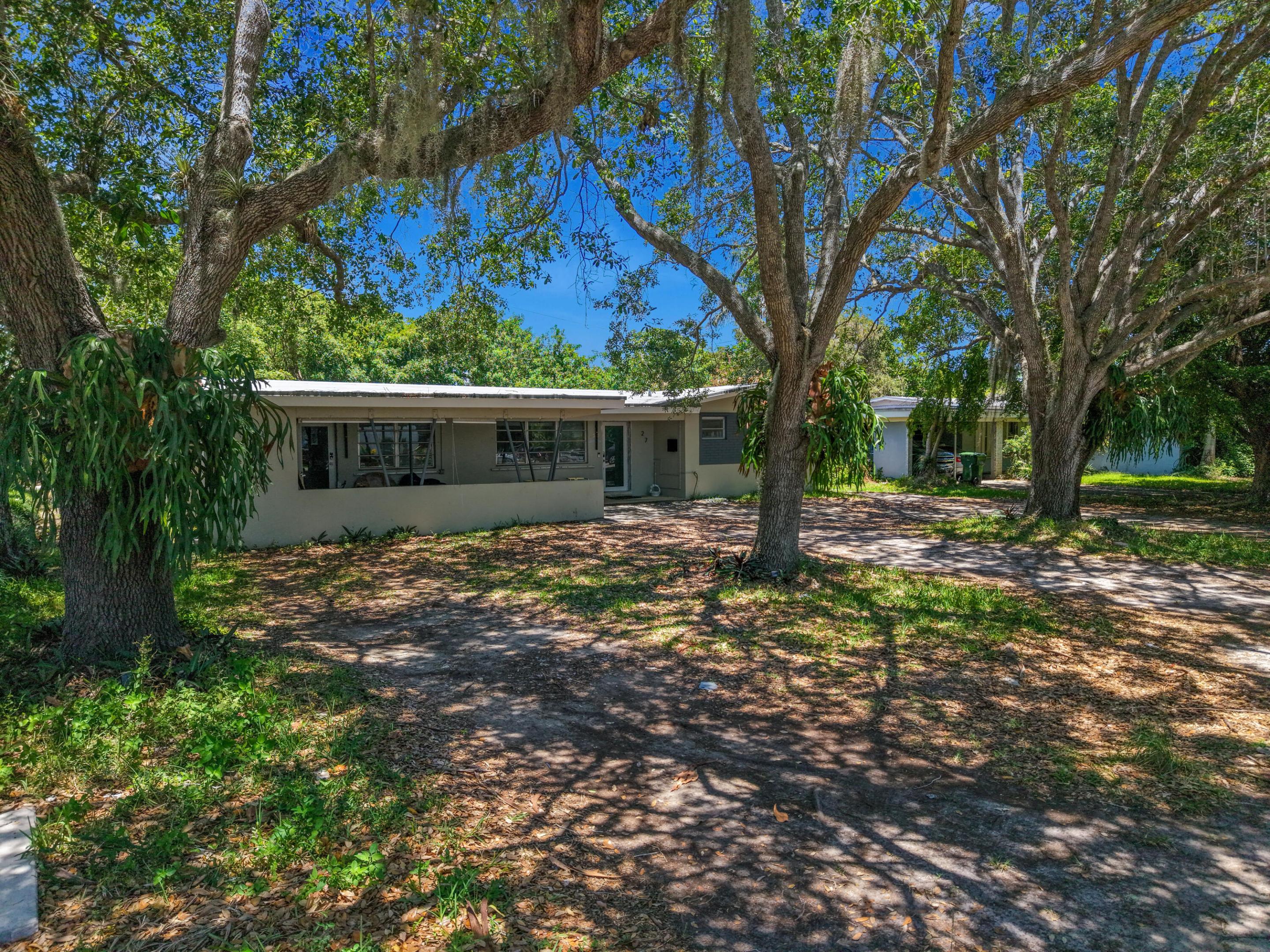 27 Ne 18th Street Property Photo 6