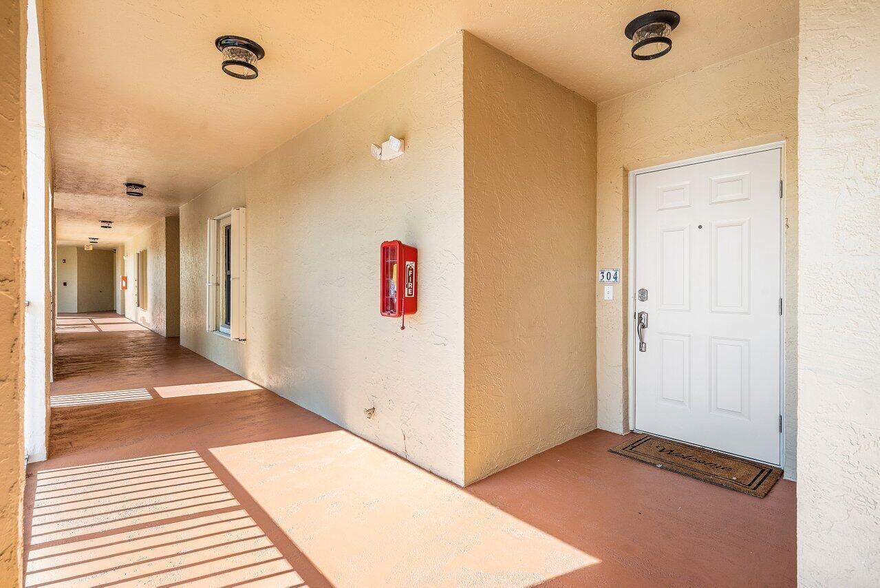 300 Uno Lago Drive 304 Property Photo 6
