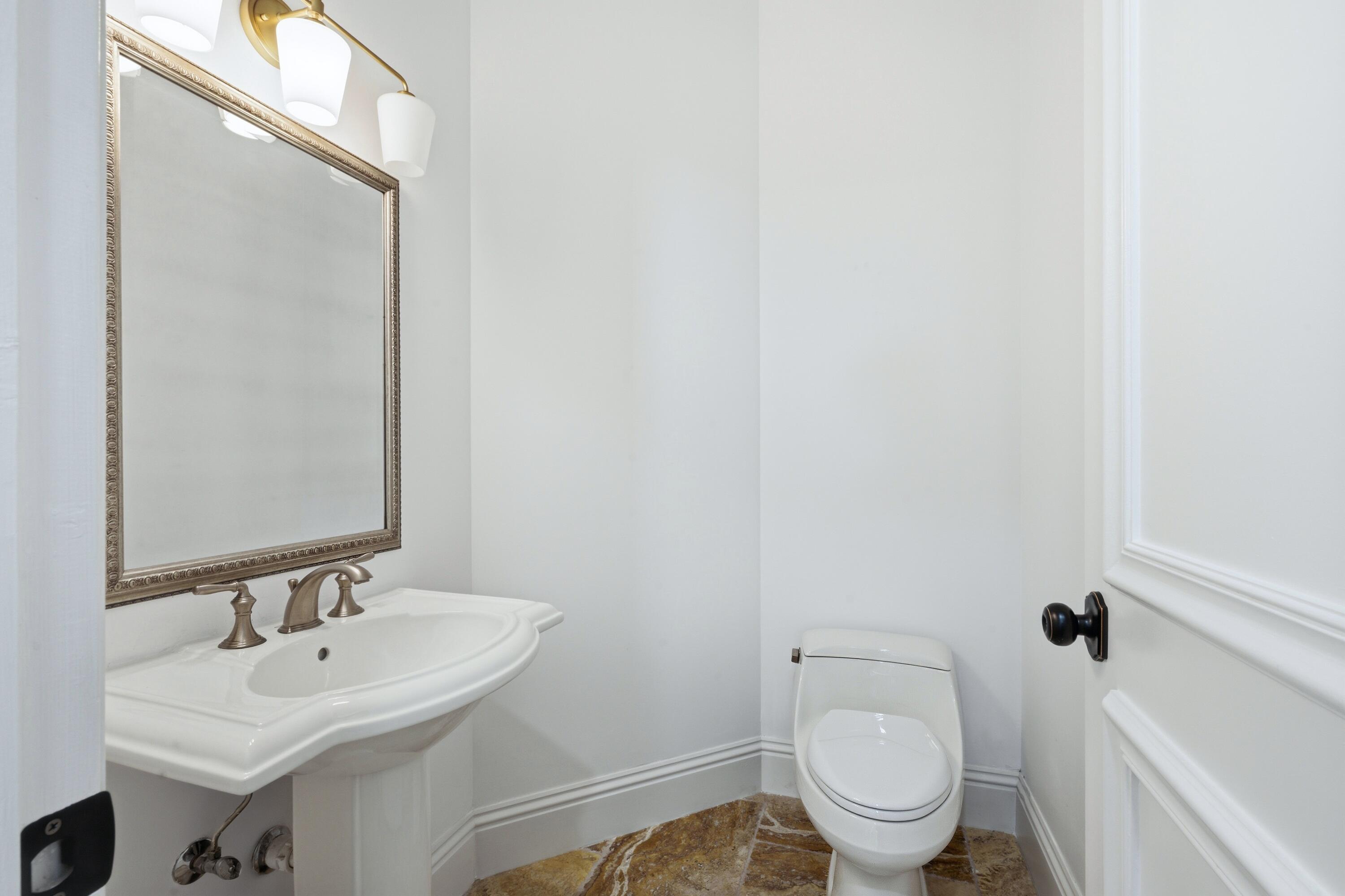 608 Inlet Road Property Photo 33