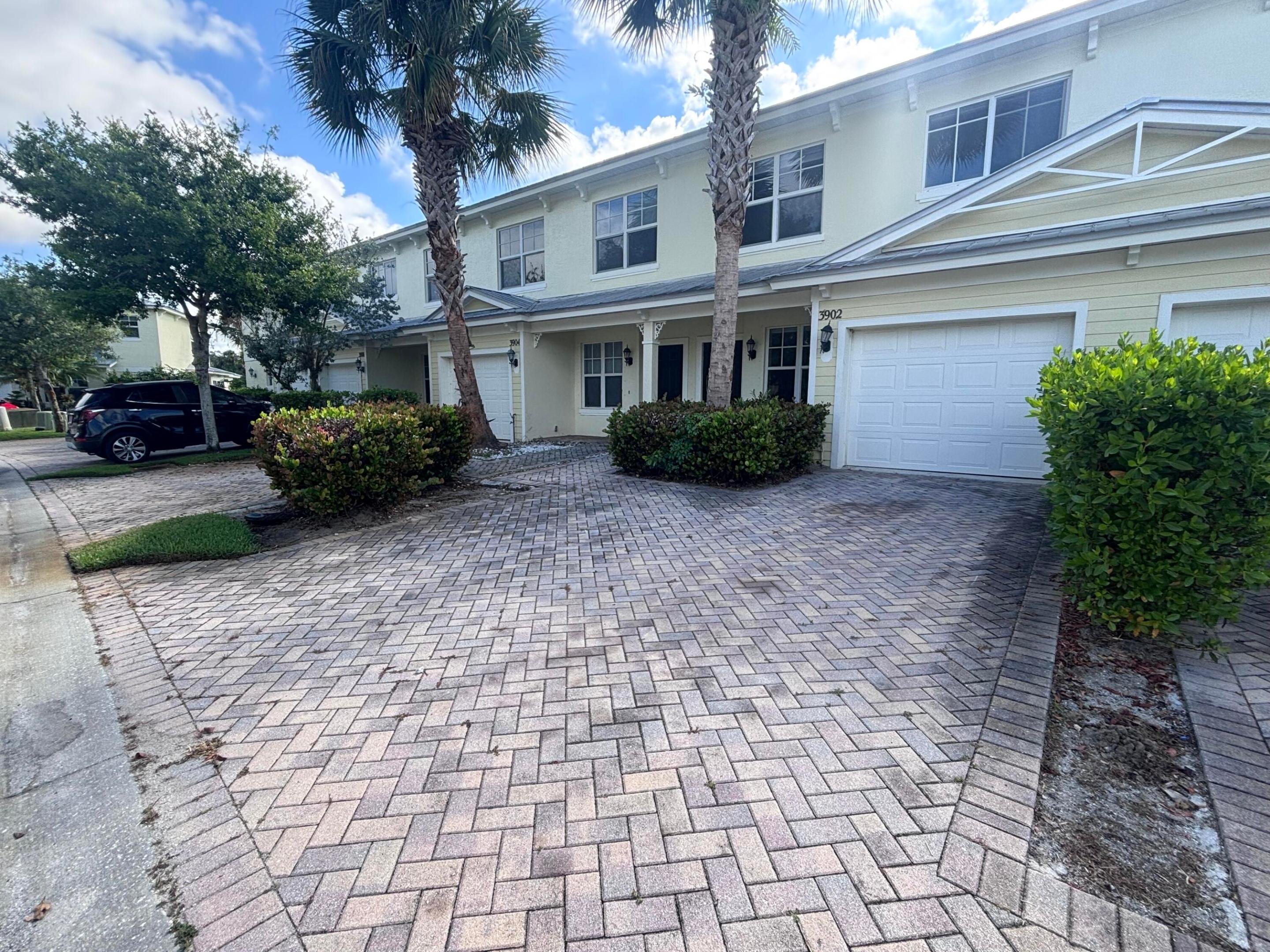 3902 Sabal Way Property Photo 5