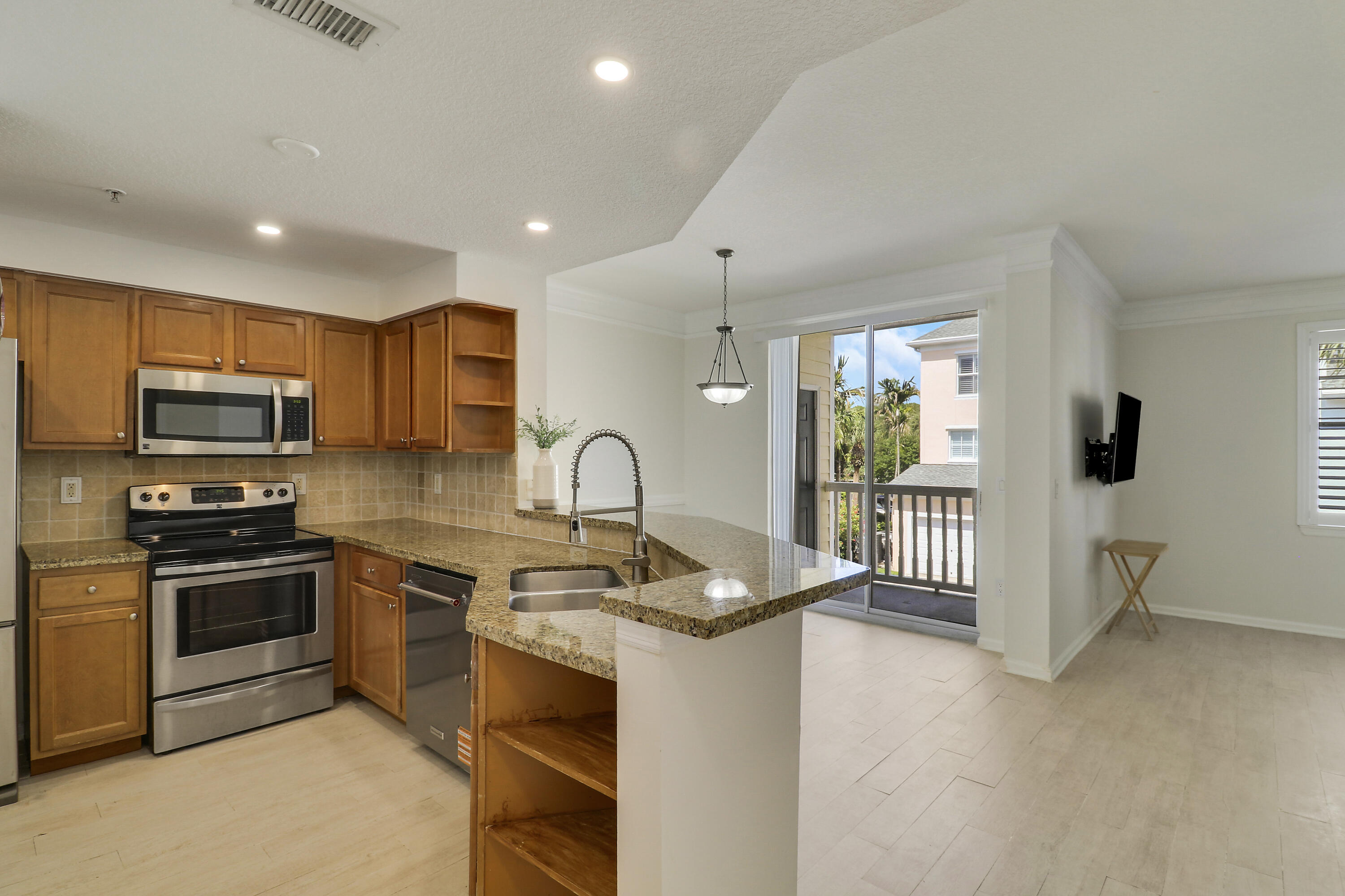 155 Galicia Way 204 Property Photo 12