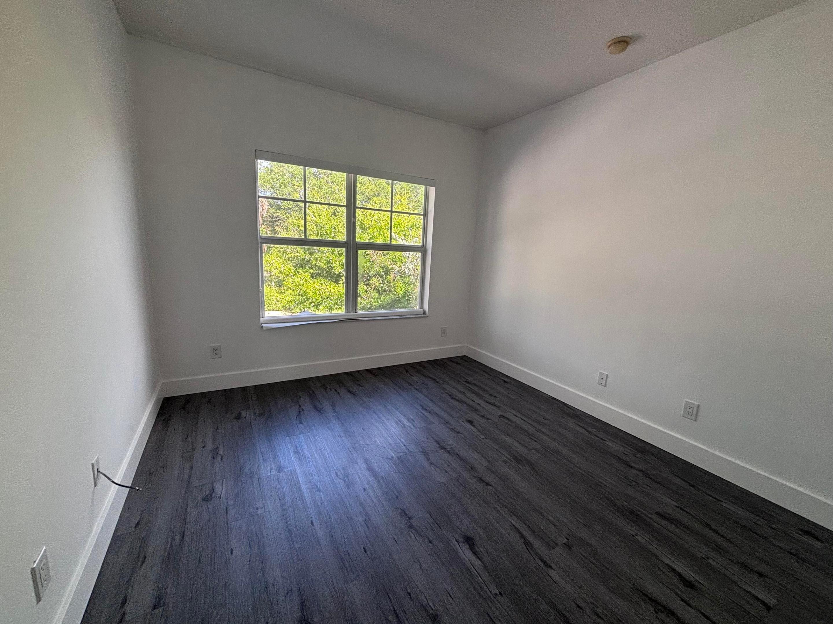 3904 Sabal Way Property Photo 7