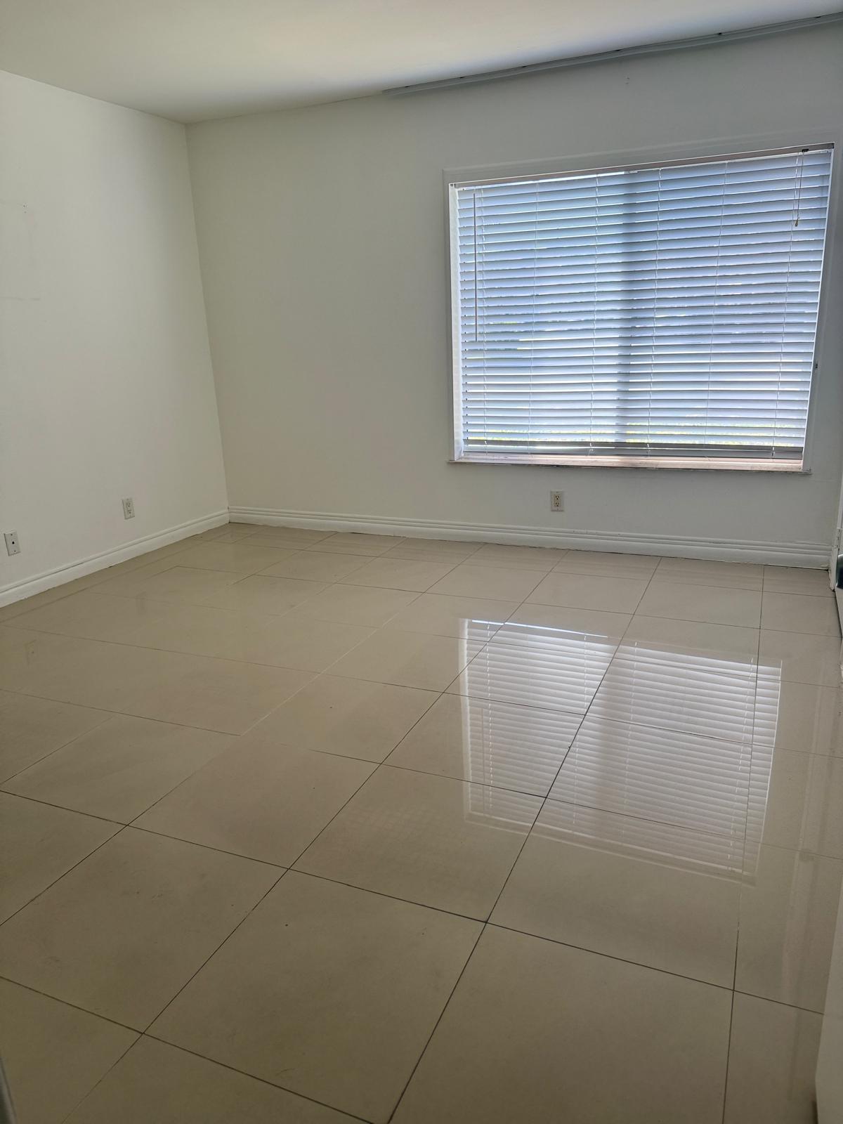 815 West Boynton Beach Boulevard 15-103 Property Photo 19
