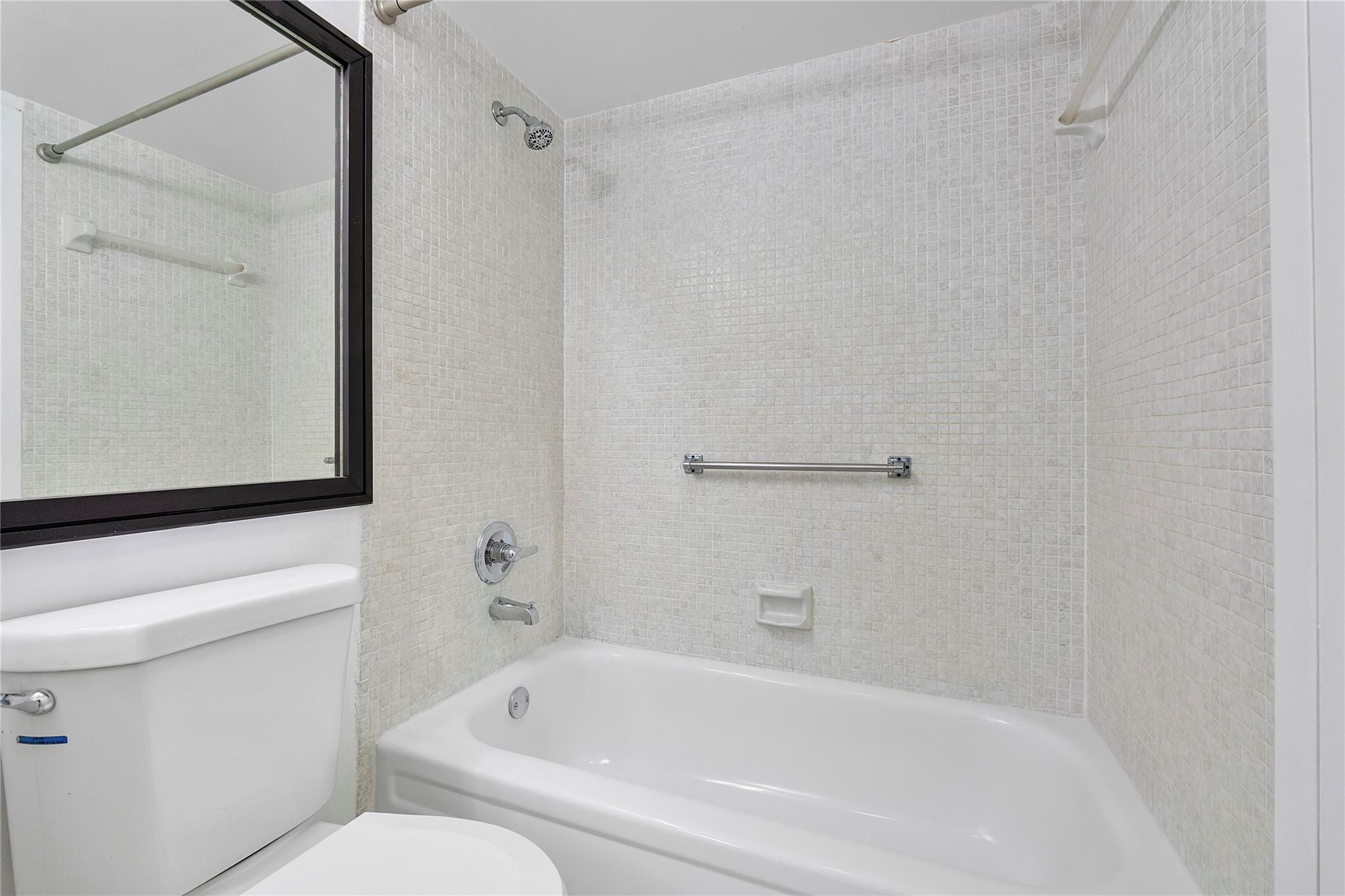 457 Mansfield 457 Property Photo 6