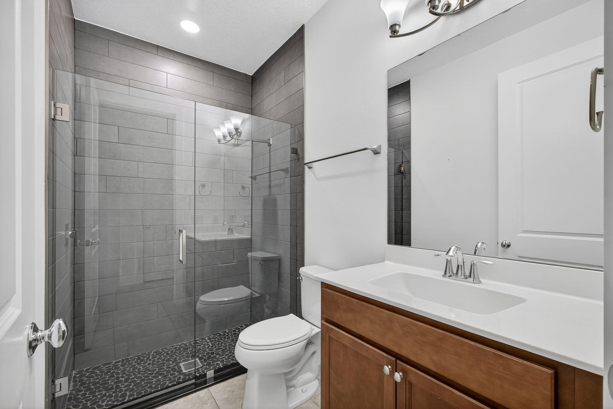 7089 Edison Place Property Photo 7