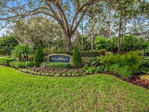 4393 SW Rivers End Way Property Photo 1