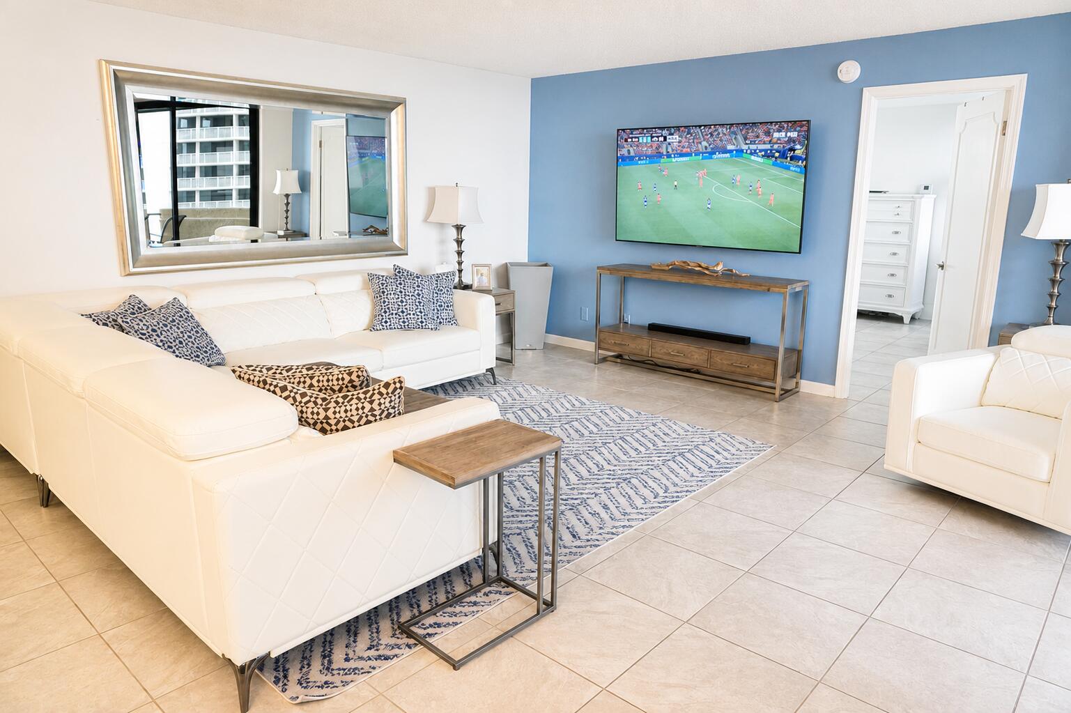 2800 N Ocean Drive B-12c Property Photo 1