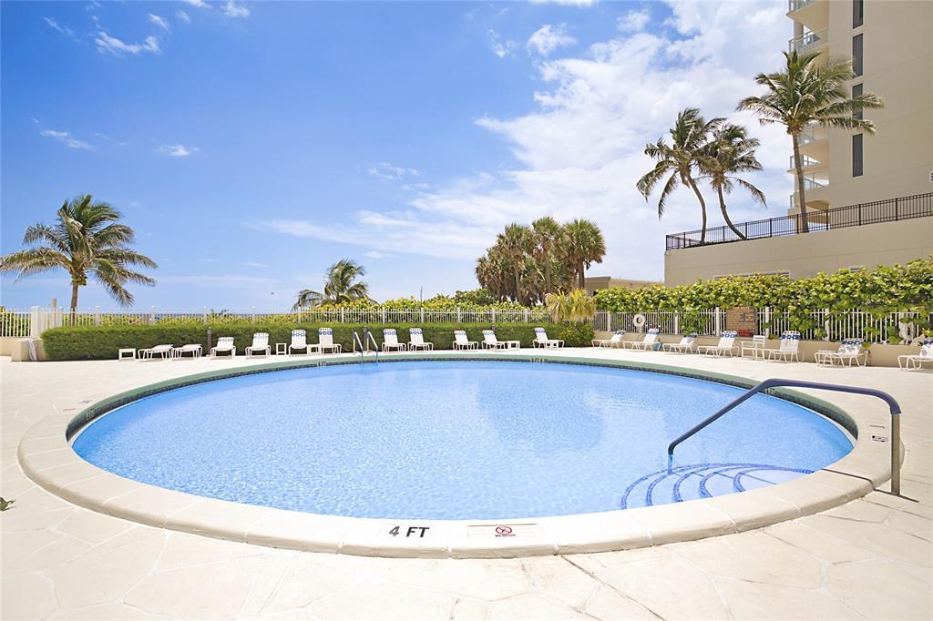 2800 N Ocean Drive B-12c Property Photo 28