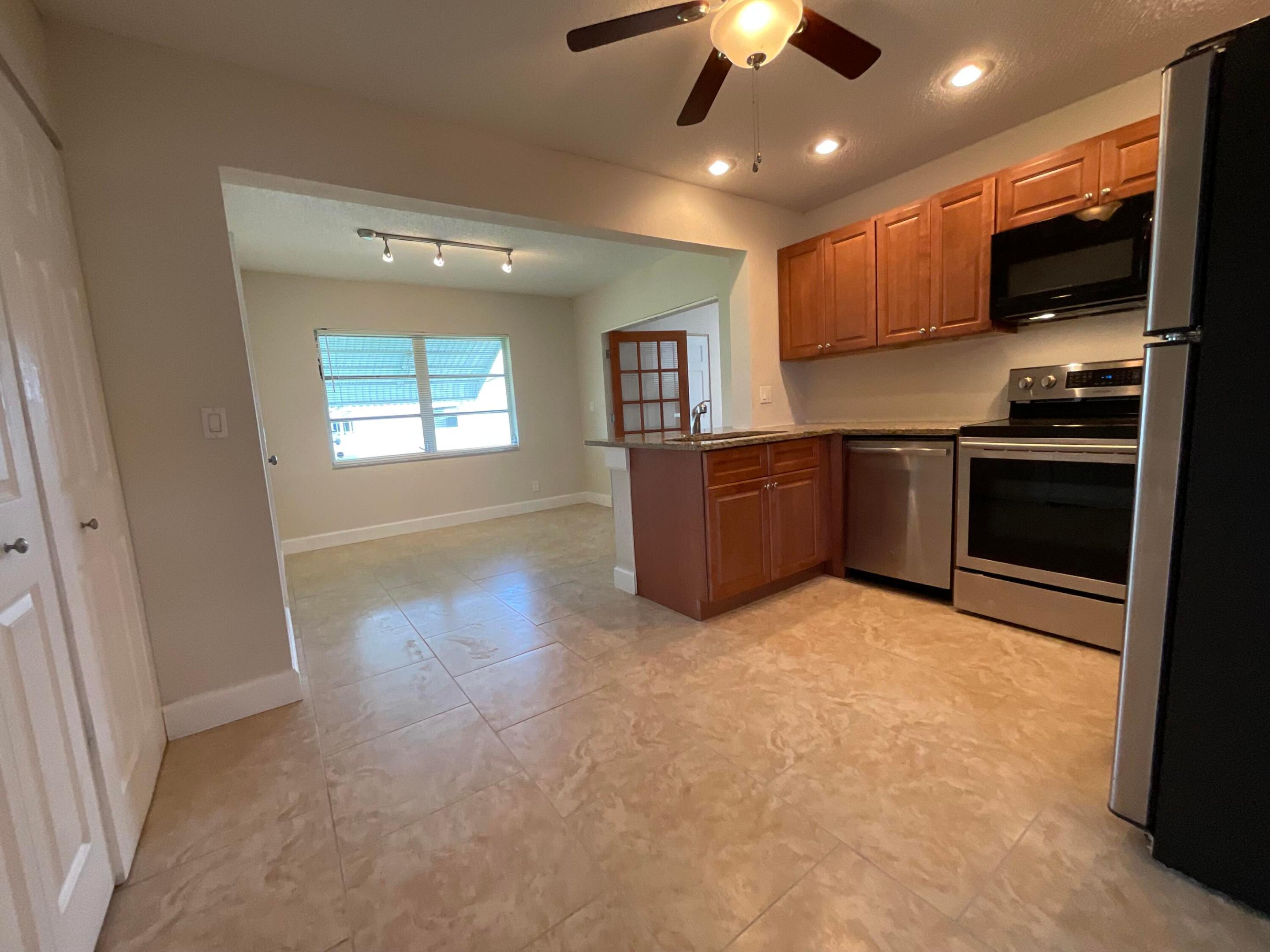 2016 Sw 16th Avenue Property Photo 16