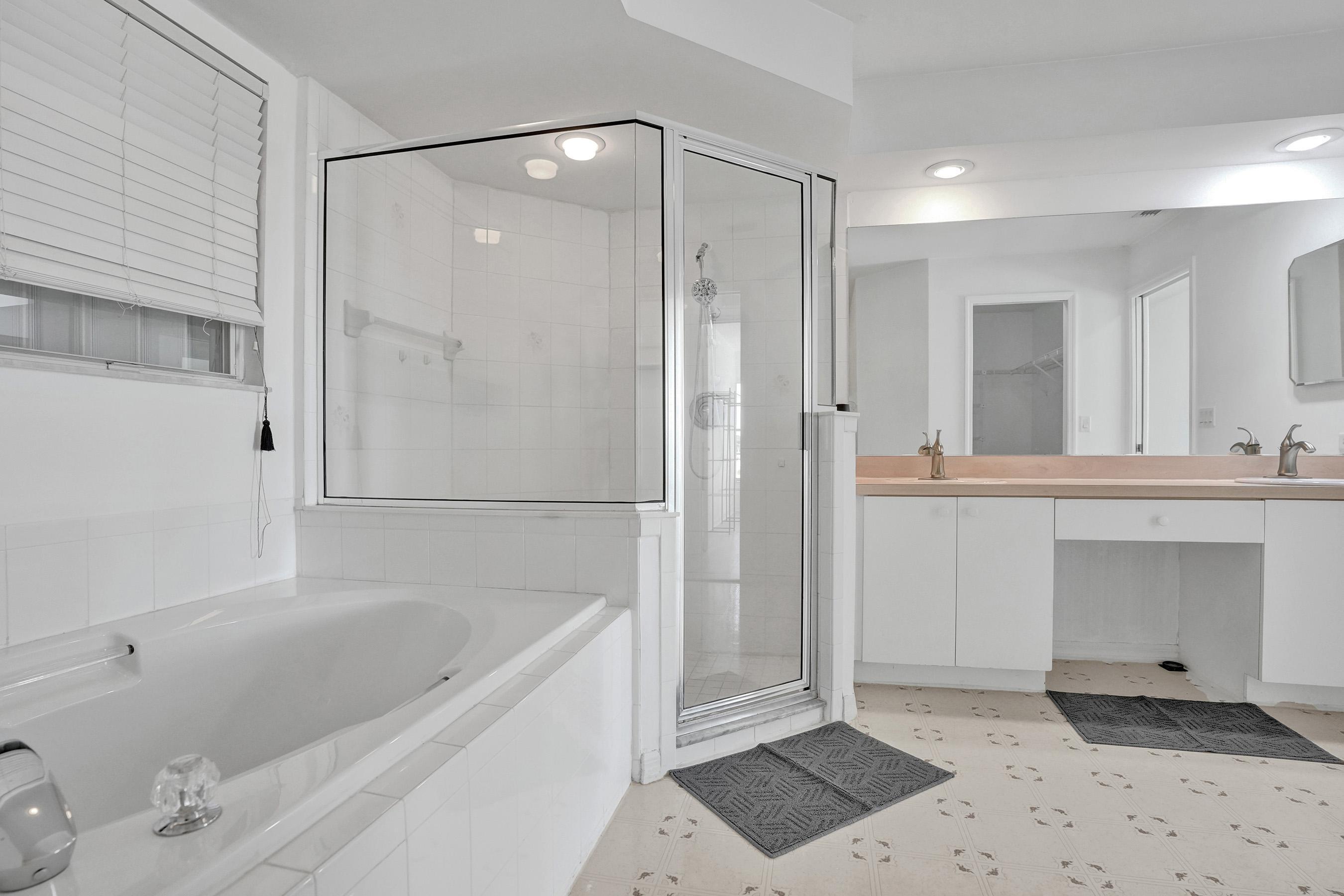 1212 Se Petunia Avenue Property Photo 13