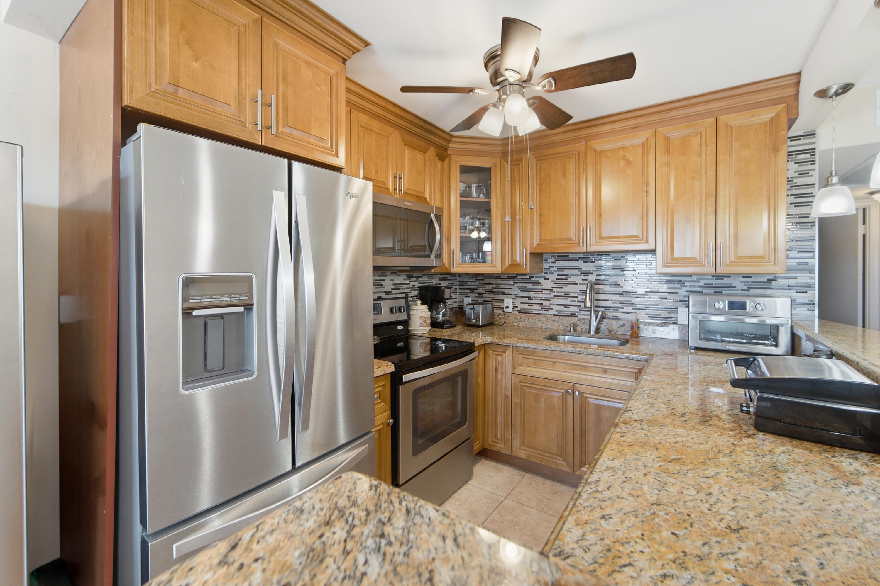 170 Kent J Property Photo 7