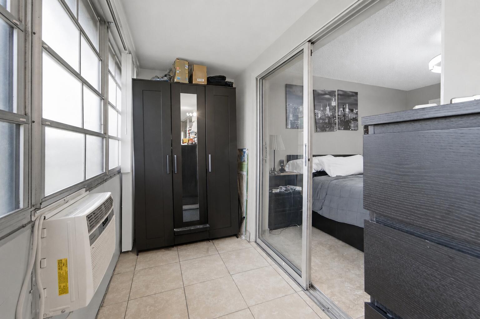 170 Kent J Property Photo 16