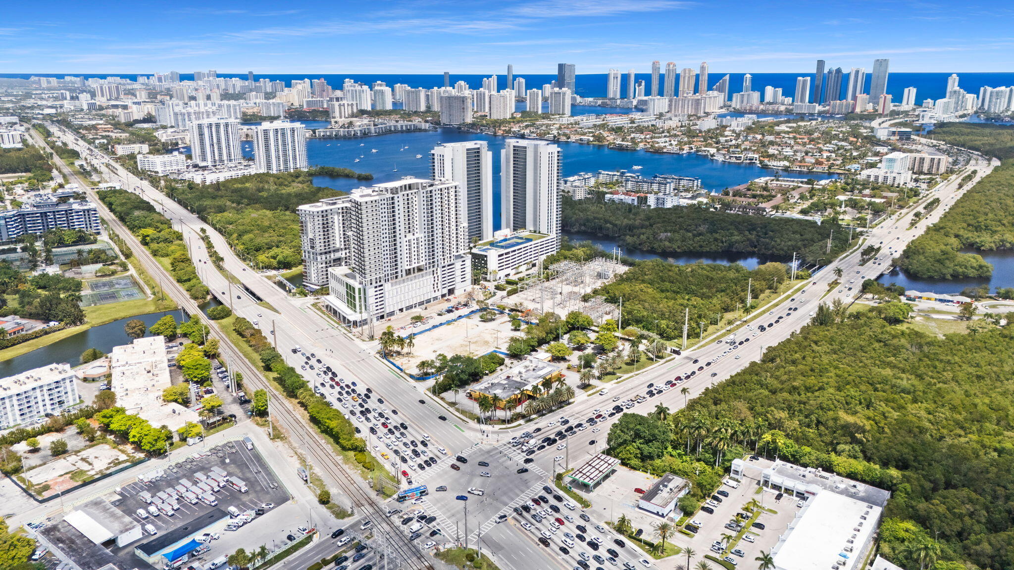16375 Biscayne Boulevard Property Photo 7